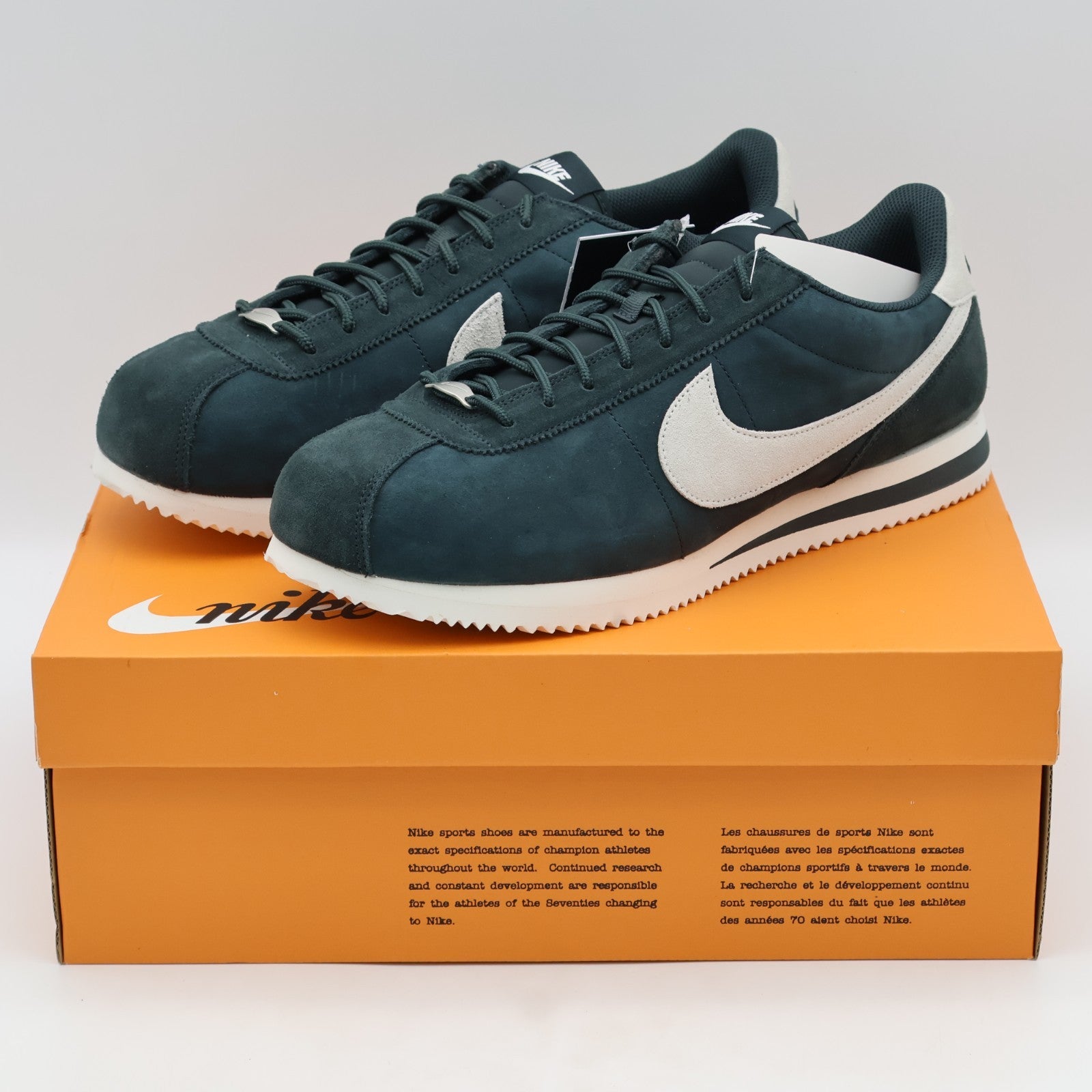 HV4456-300 Nike Cortez PRM Seaweed Sail (Men's)