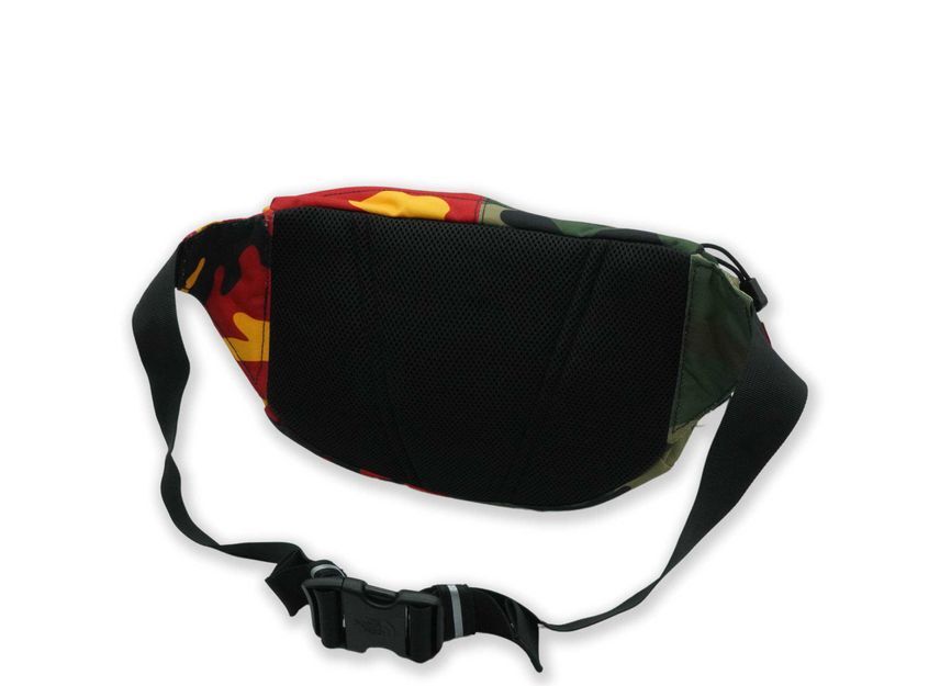 NM72400I NF0A875G Supreme The North Face Split Waist Bag Camo