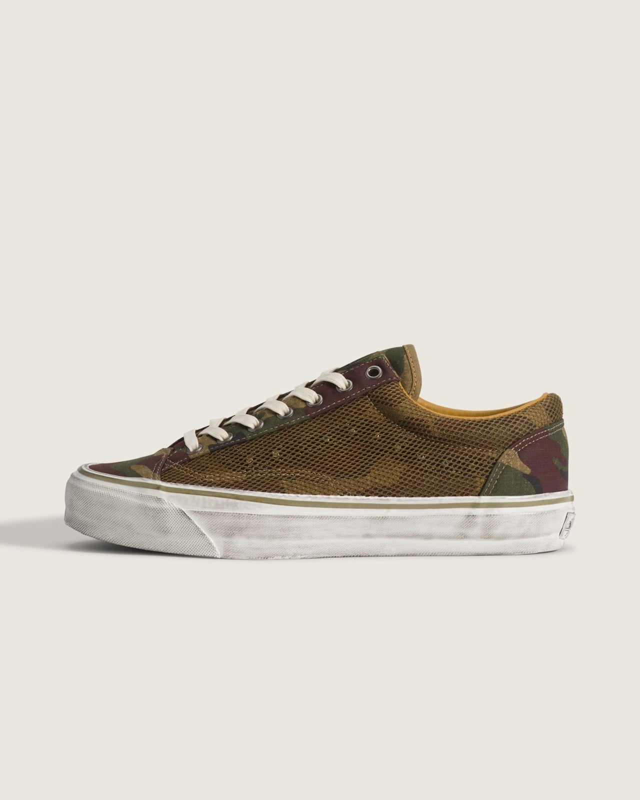 VN000D9RWVD Vans Premium Old Skool 36 Combat "Woodland Camo" (Men's)