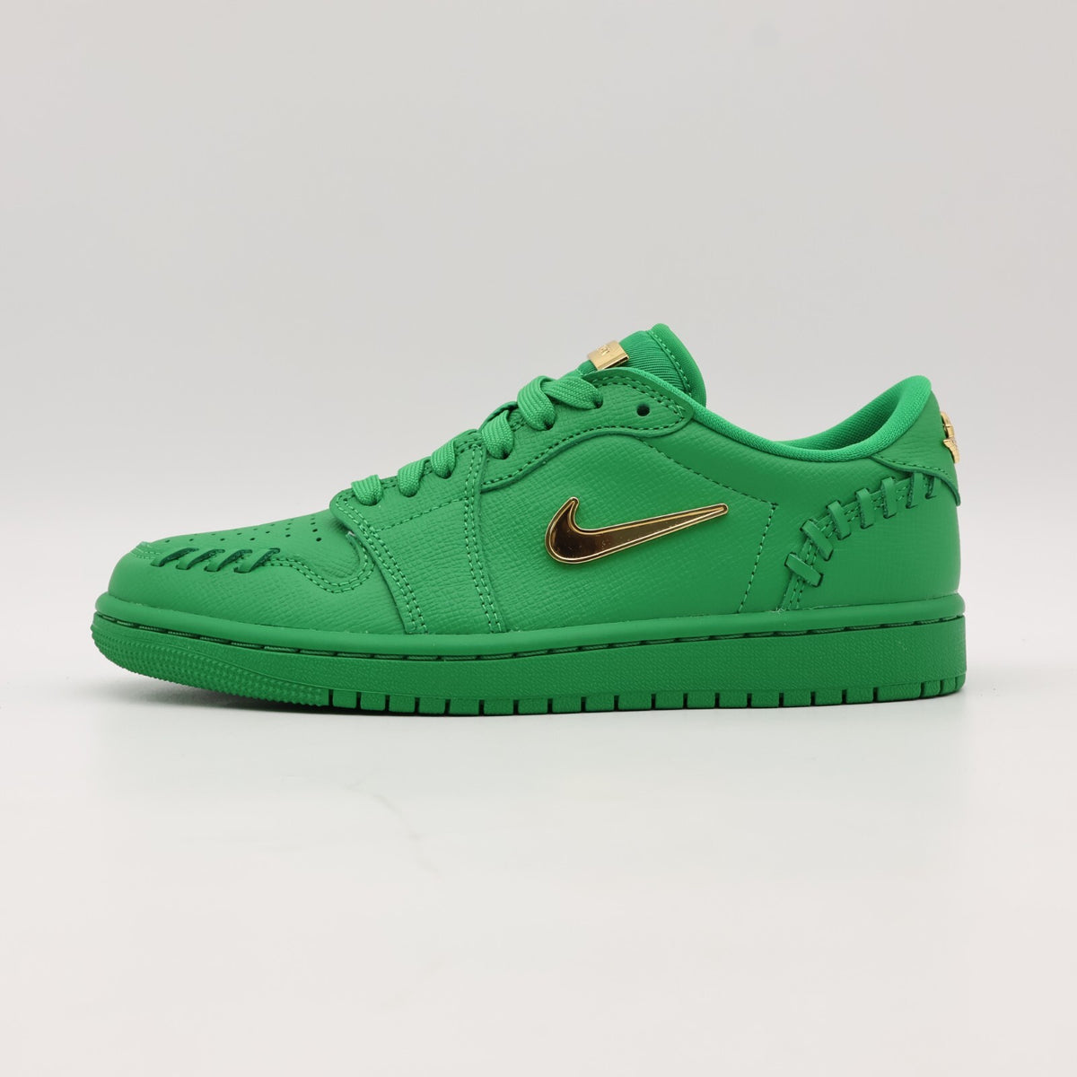 FN5032-300 Nike Air Jordan 1 Low MM Lucky Green Metallic Gold (Women's)