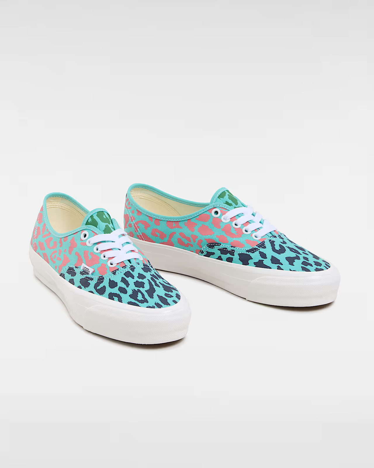 VN000EBNGLF Vans Premium Authentic 44 Pool Blue Multi (Men's)