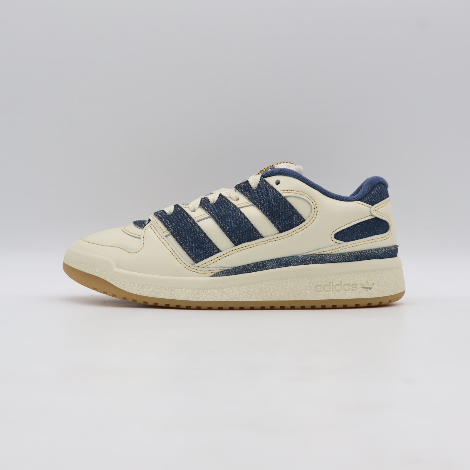 JR9658 BzRP adidas Originals Forum 2000 Core Black Cloud White (Men's)