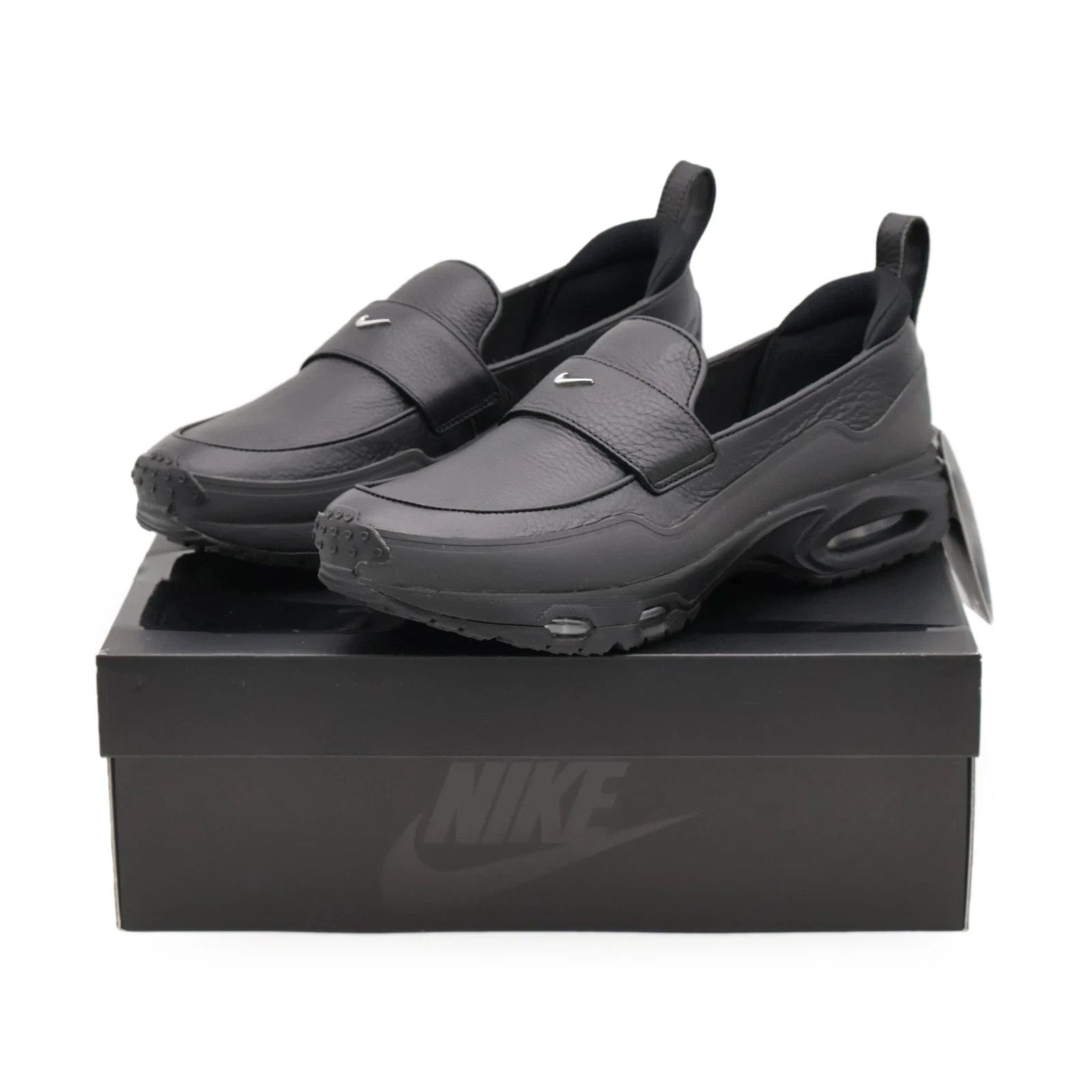 HJ4400-002 SWDC Nike Air Max Phenomena Black Metallic Silver (Women's)