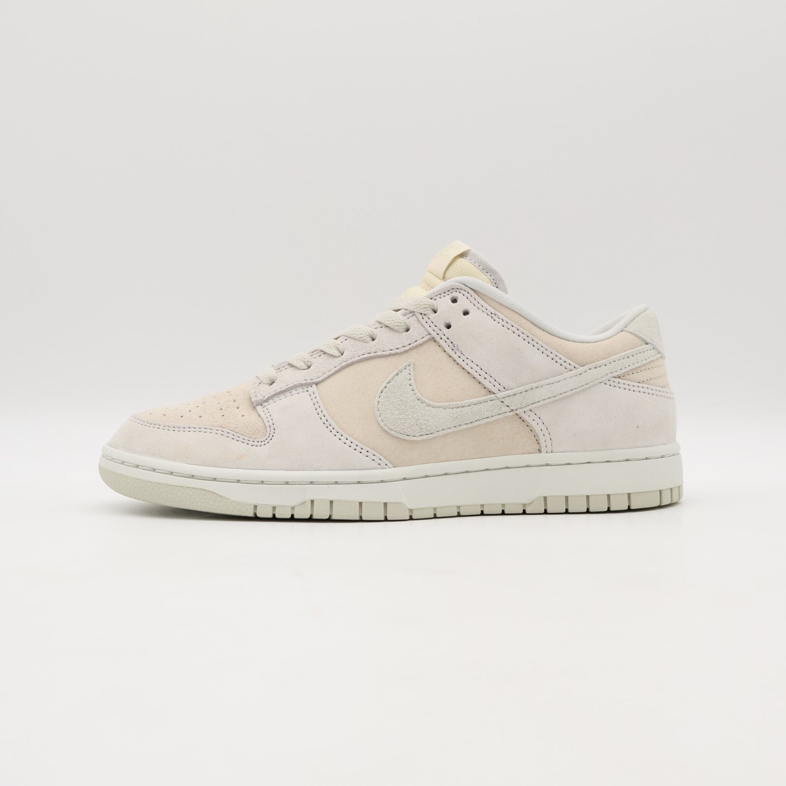 DD8338-001 Nike Dunk Low Premium Vast Grey Summit White Pearl Sail Ivory (Men's)