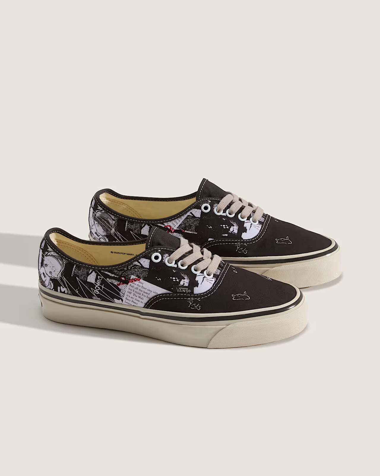VN000EAK6BT POPMART Ã Vans Premium Authentic 44 "Dimoo Black/True White"