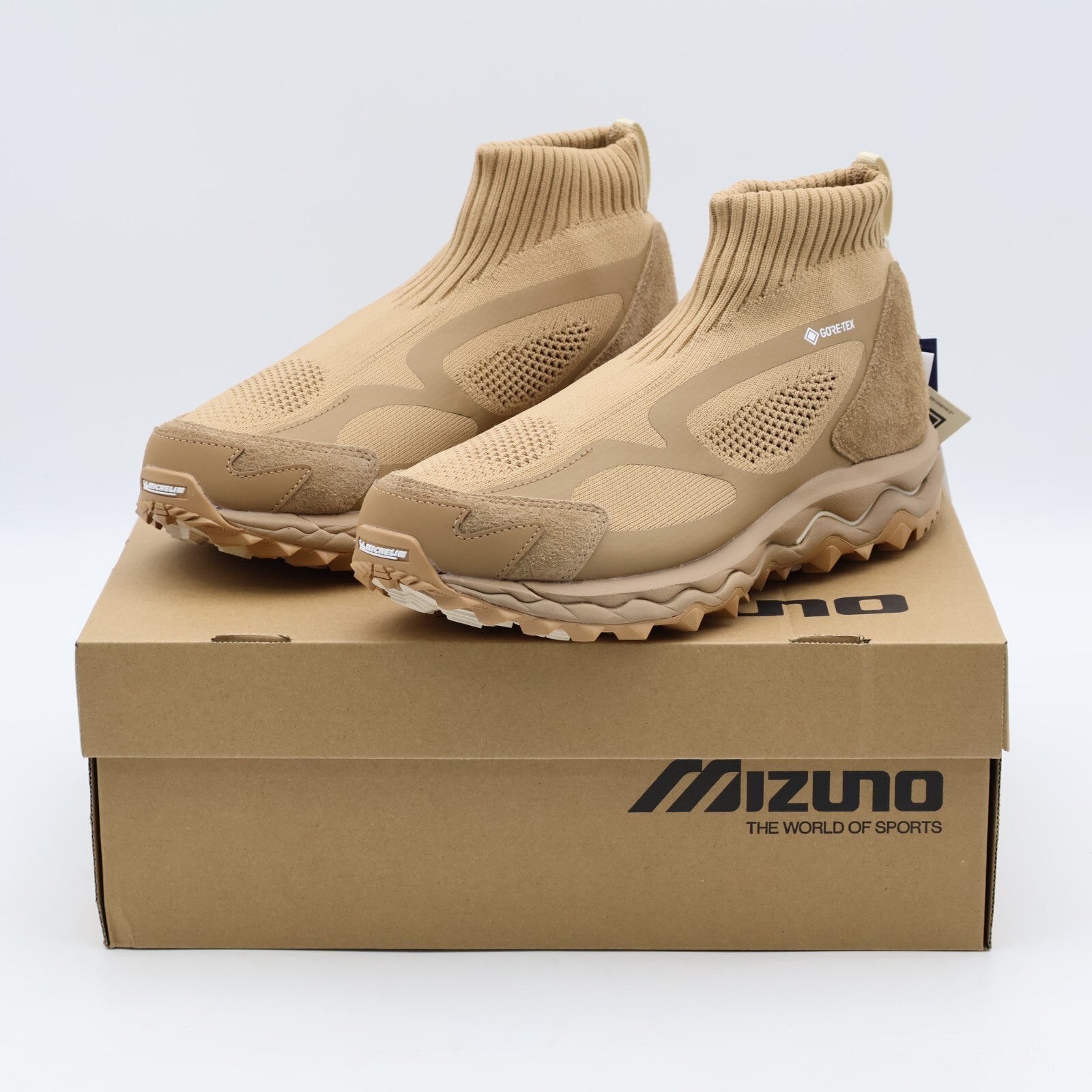 D1GD245502 nonnative à Mizuno Wave Mujin TL Mid GORE-TEX Cognac (Men's)