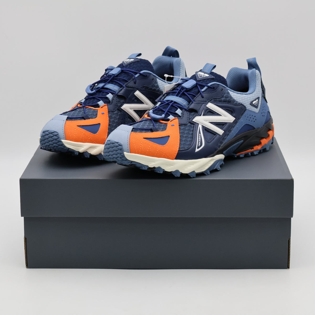 ML610XAT the Apartment New Balance 610 GORE-TEX Subway Series Navy (Men's)