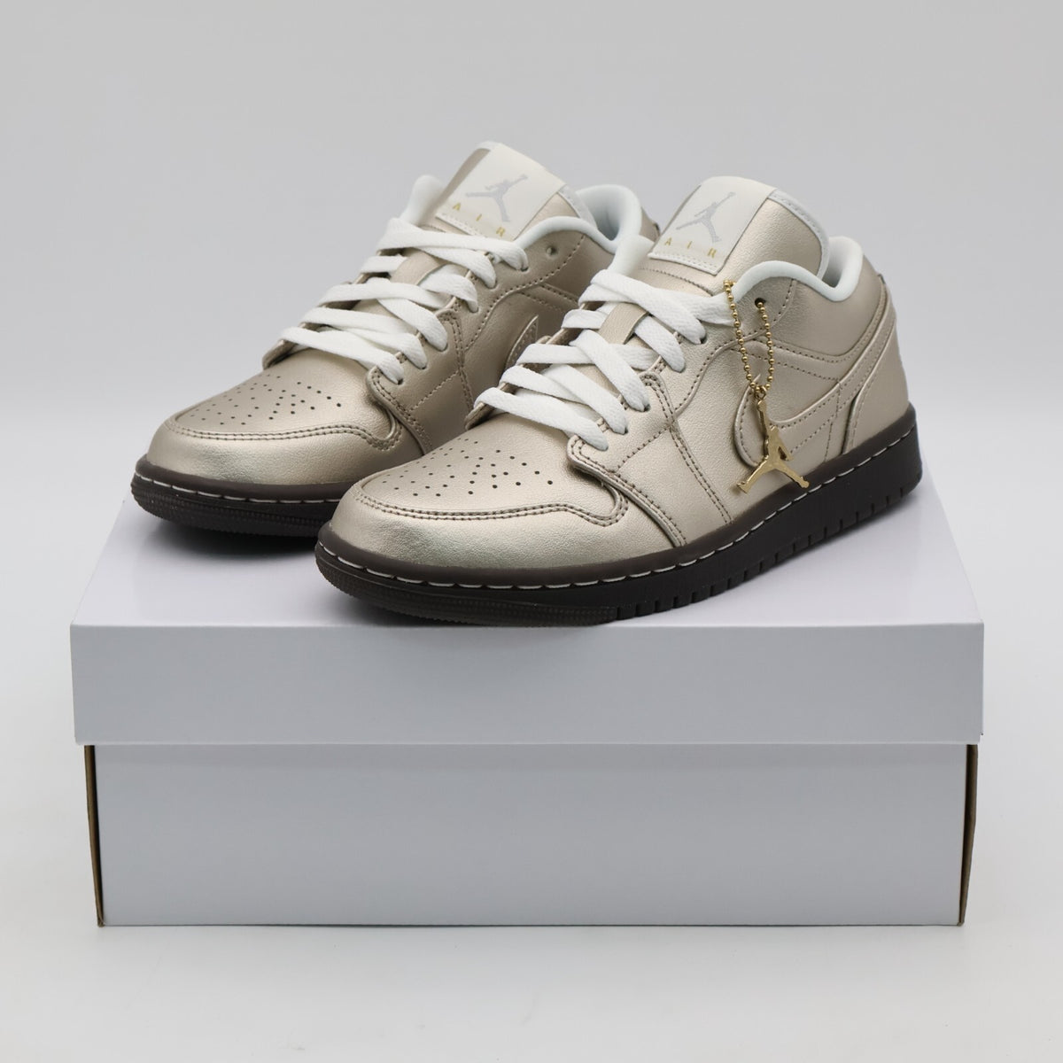 HQ3529-099 Nike Women's Air Jordan 1 Low SE Metallic Zinc (Women's)