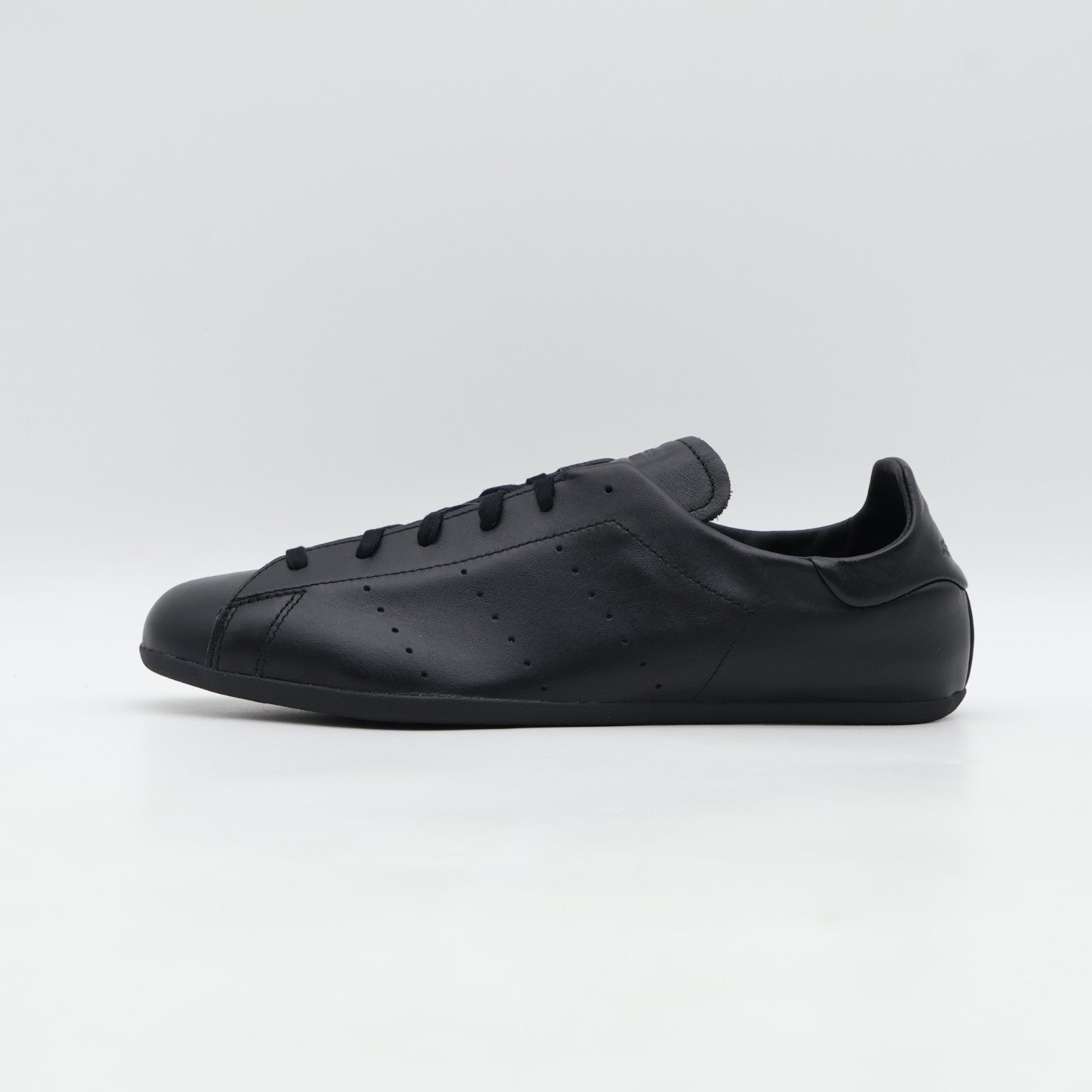JR6010 adidas Originals Stan Smith Lo Pro Core Black Carbon (Women's)