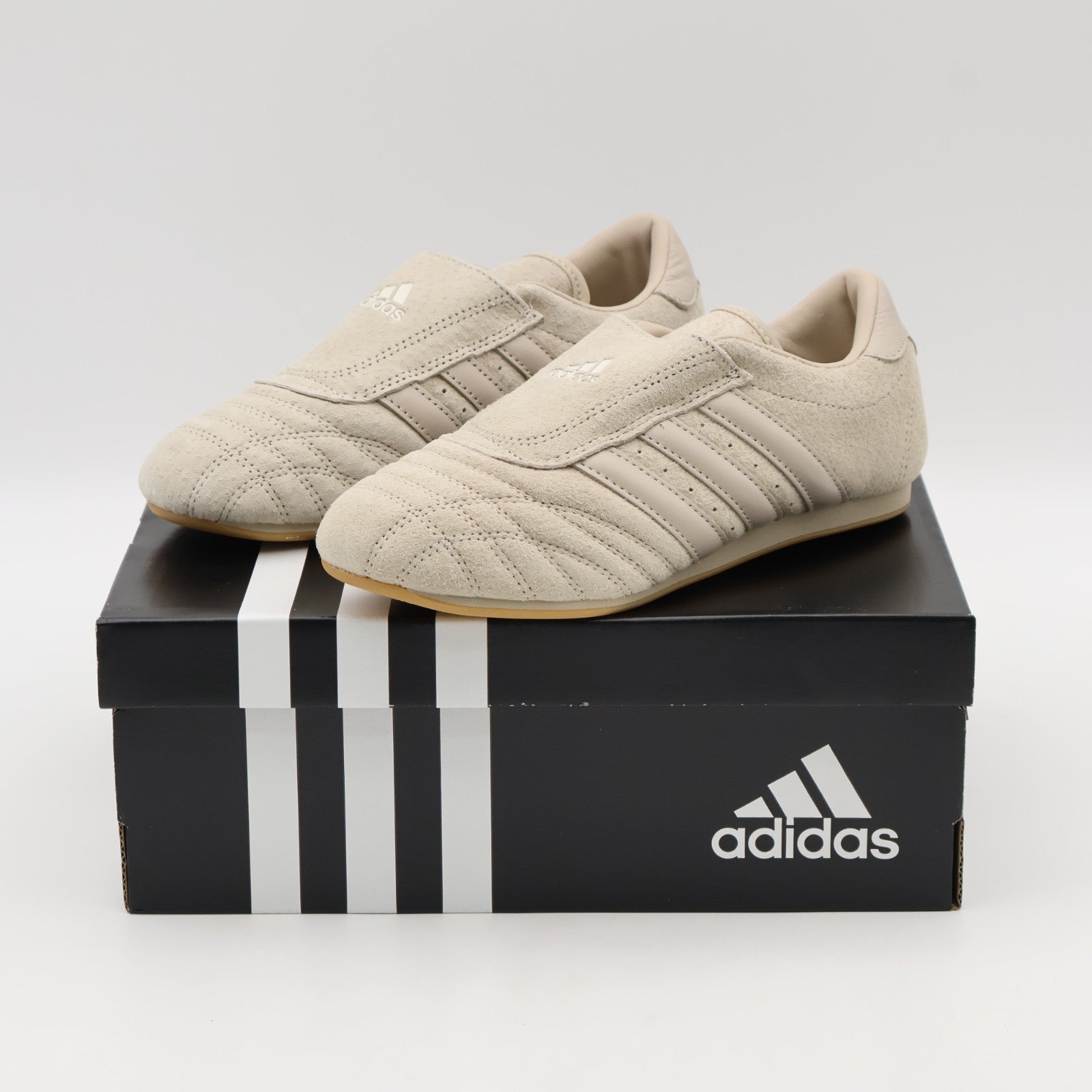 JQ4278 adidas Originals Women's Taekwondo Beige (BILLYâS Excluisive) (Women's)