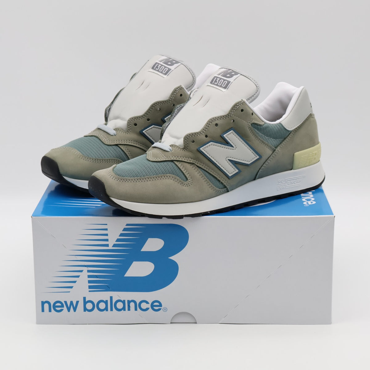 U1300JP New Balance 1300JP Made in USA Mirage Gray Monument Silver Birch (Men's)