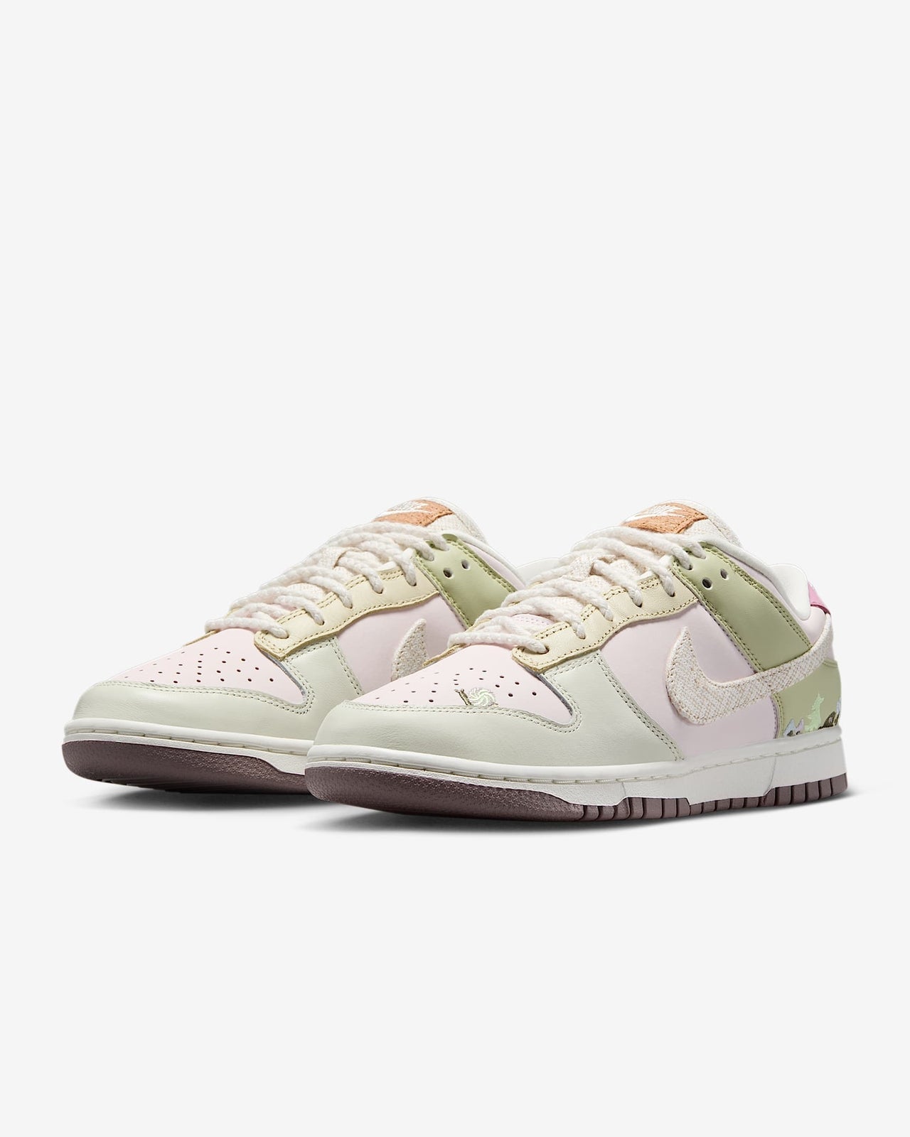 IB8876-661 Nike Dunk Low Mushroom (Women's)