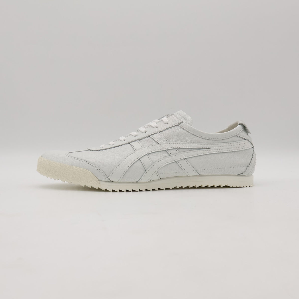 1181A367-101 Onitsuka Tiger NIPPON MADE Mexico 66 Deluxe White (Men's)