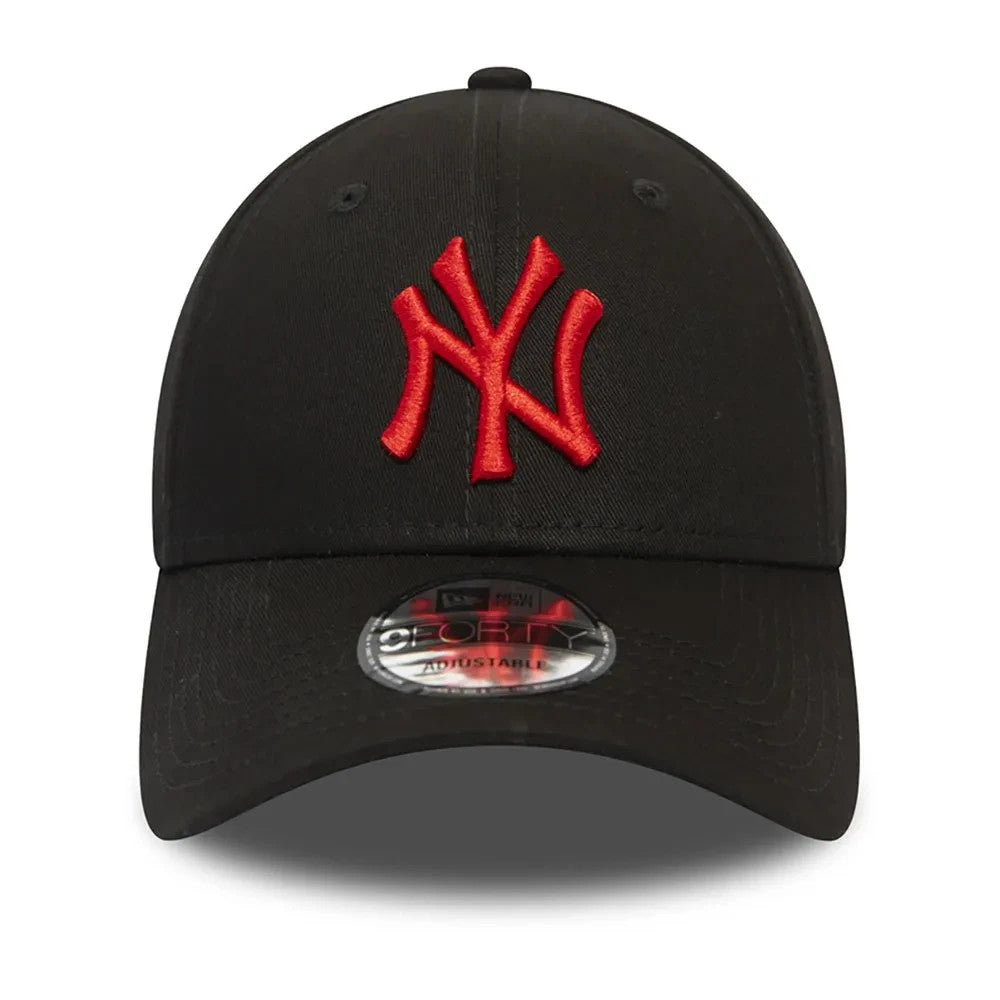 NEW ERA LA NYY 940 9FORTY League Basic Cap NY Black Red