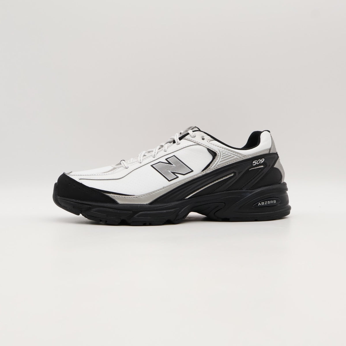 U509BW New Balance 509 White Black (Men's)