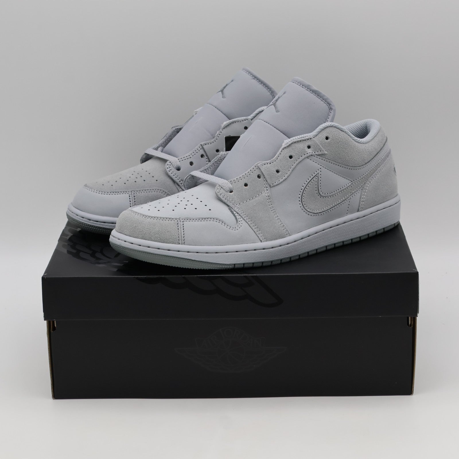 IR2014-012 Nike Air Jordan 1 Low SE Craft Wolf Grey (Men's)