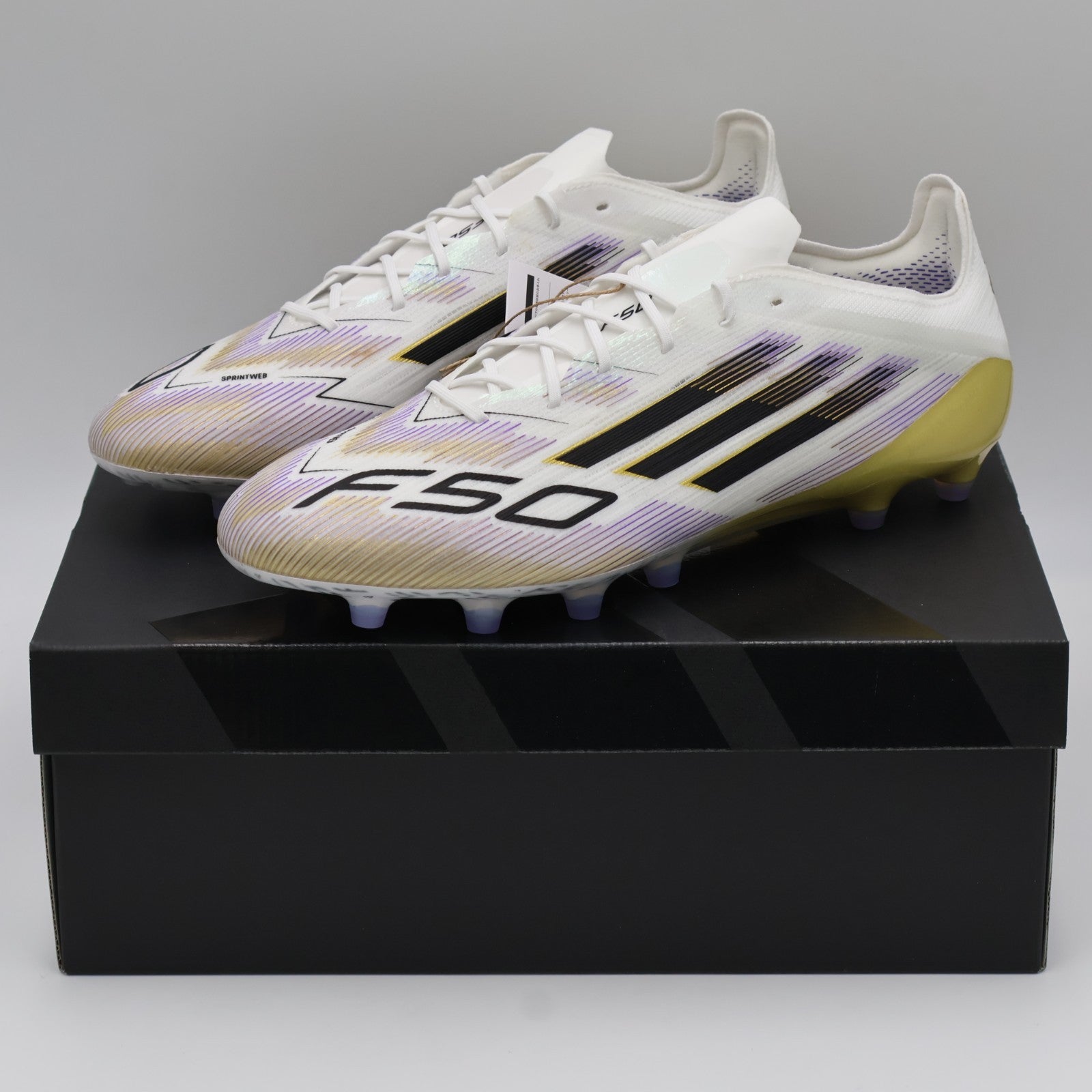 JR2119 adidas F50 Elite AG Cloud White Core Black Gold Metallic (Men's)