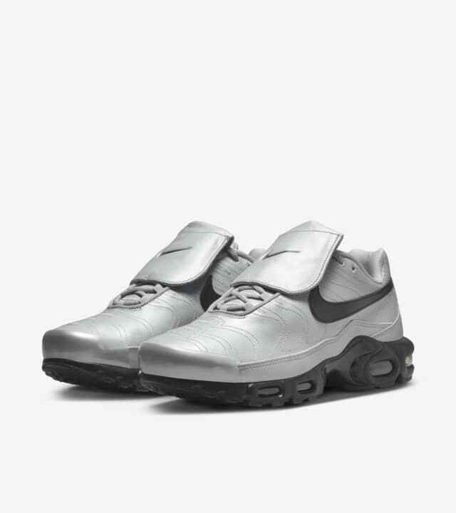 HM6850-001 Nike Air Max Plus Tiempo Wolf Grey and Black (Men's)