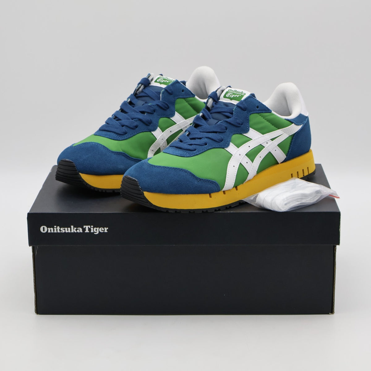 1183C044-300 Onitsuka Tiger X-Caliber Spinach Green White (Men's)