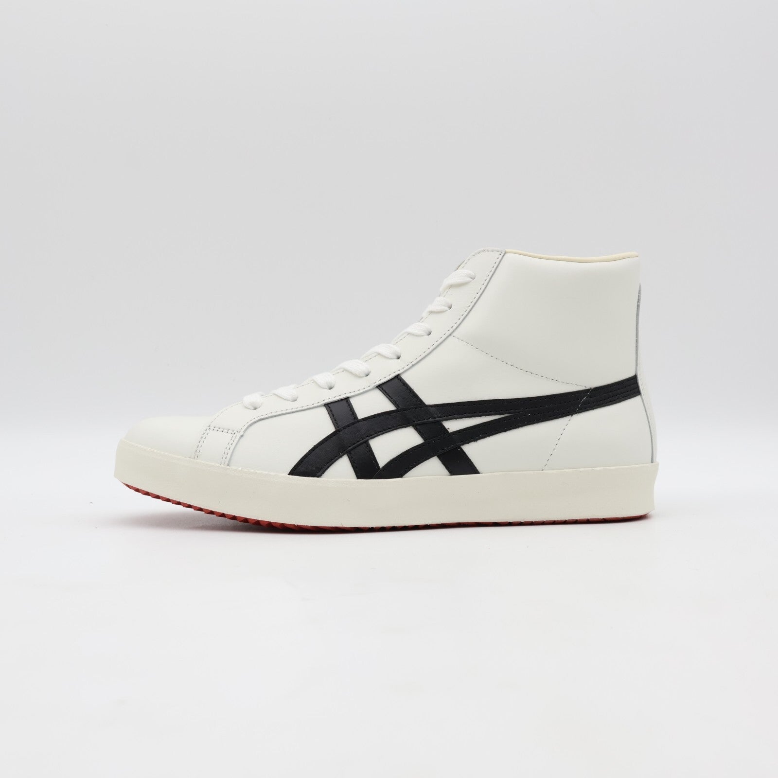 1183B439-101 Onitsuka Tiger Fabre Hi NM White Black (Men's)