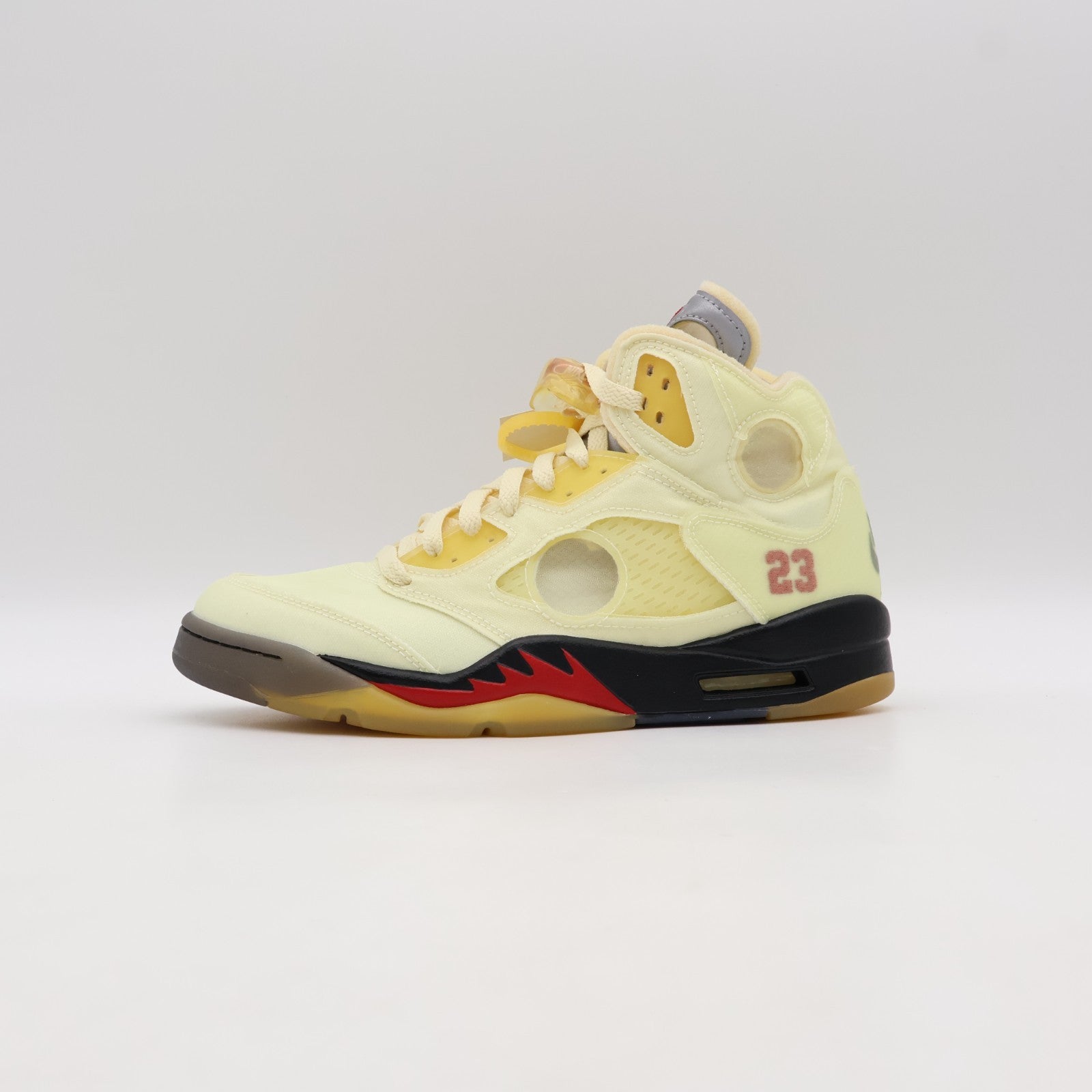 DH8565-100 Off-White à Nike Air Jordan 5 Sail (Men's)