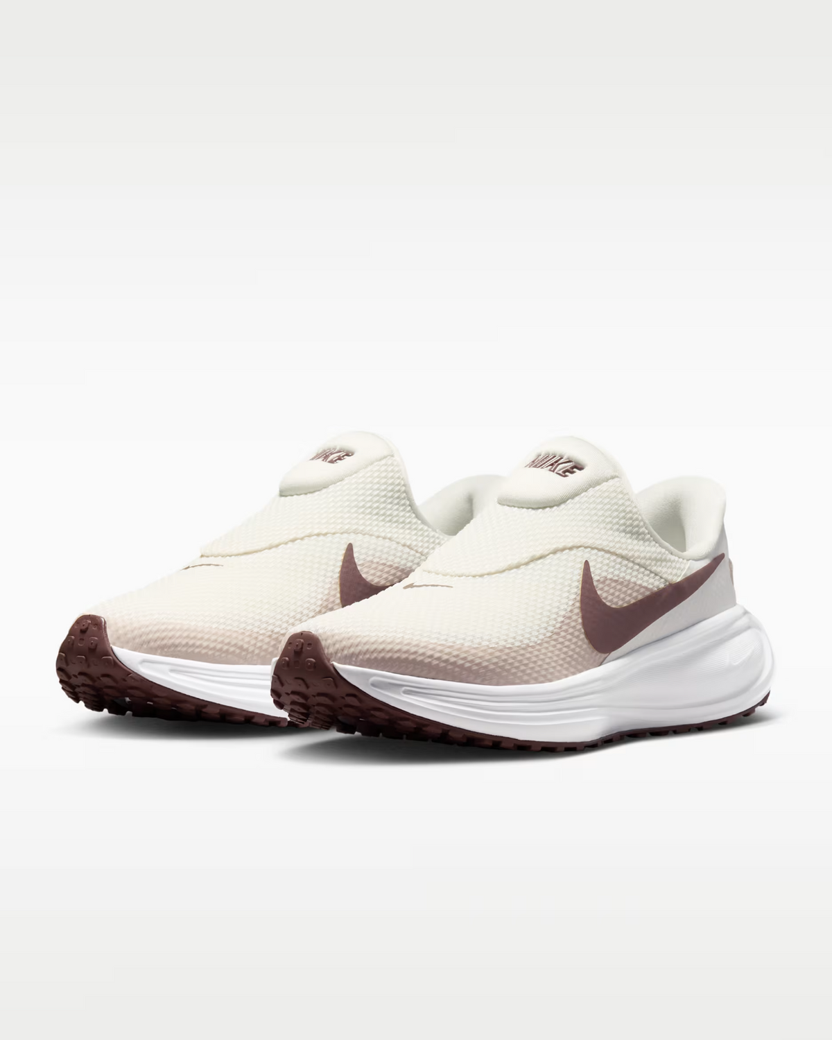 HQ2415-002 Nike Revolution 8 EasyOn "Phantom/White" (Women's)