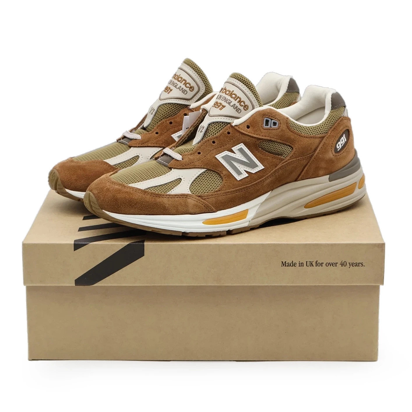 U991GB2 New Balance 991V2 Caramel Cafe (Men's)
