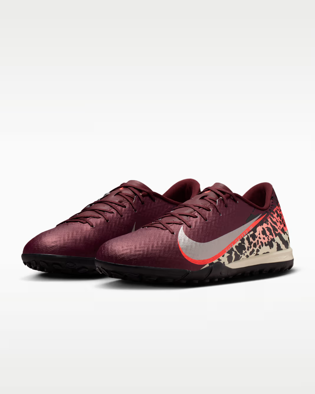 IO9328-661 Nike United Mercurial Vapor 16 Academy Burgundy Crush (Men's)