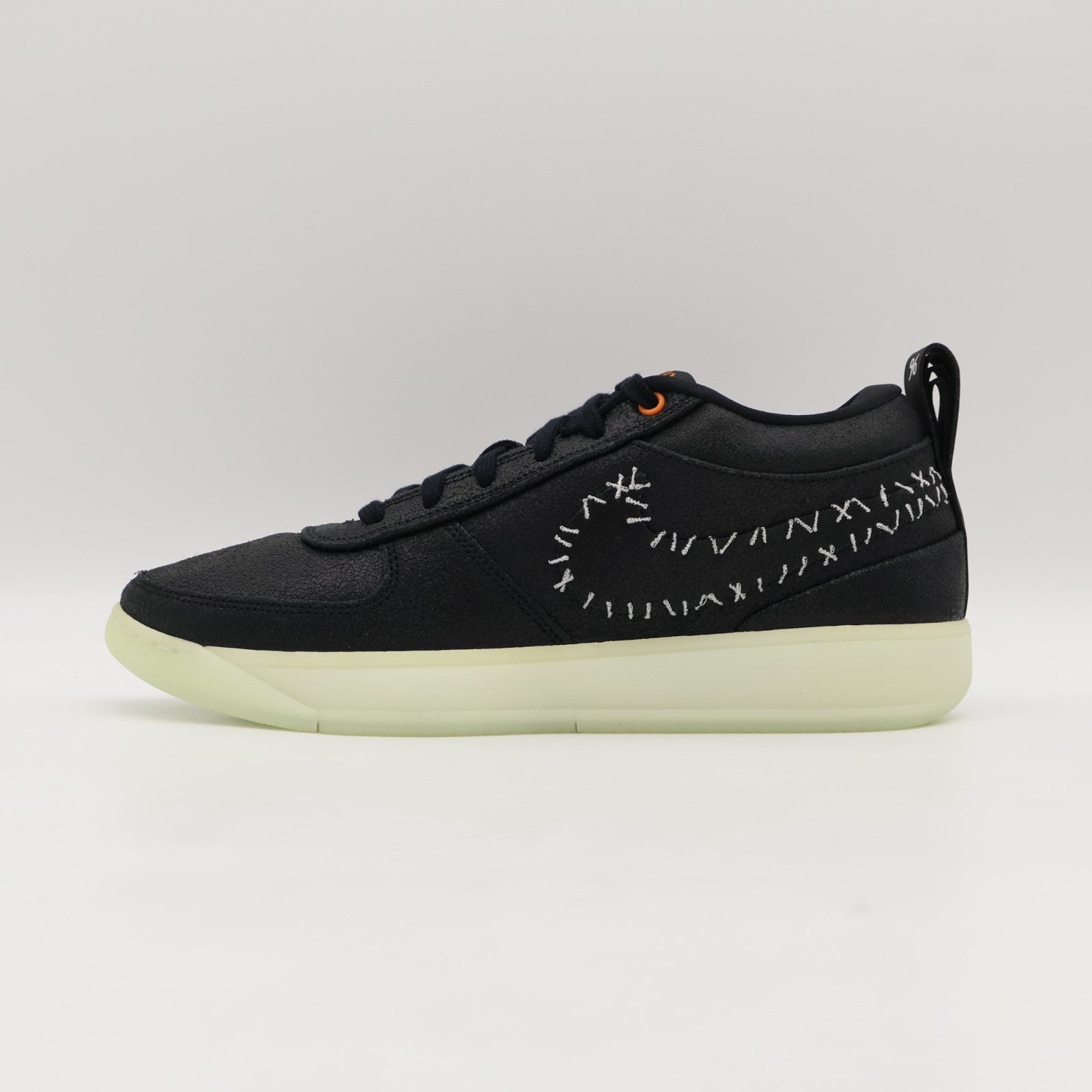 FJ4250-003 Nike Book 1 Halloween (Men's)