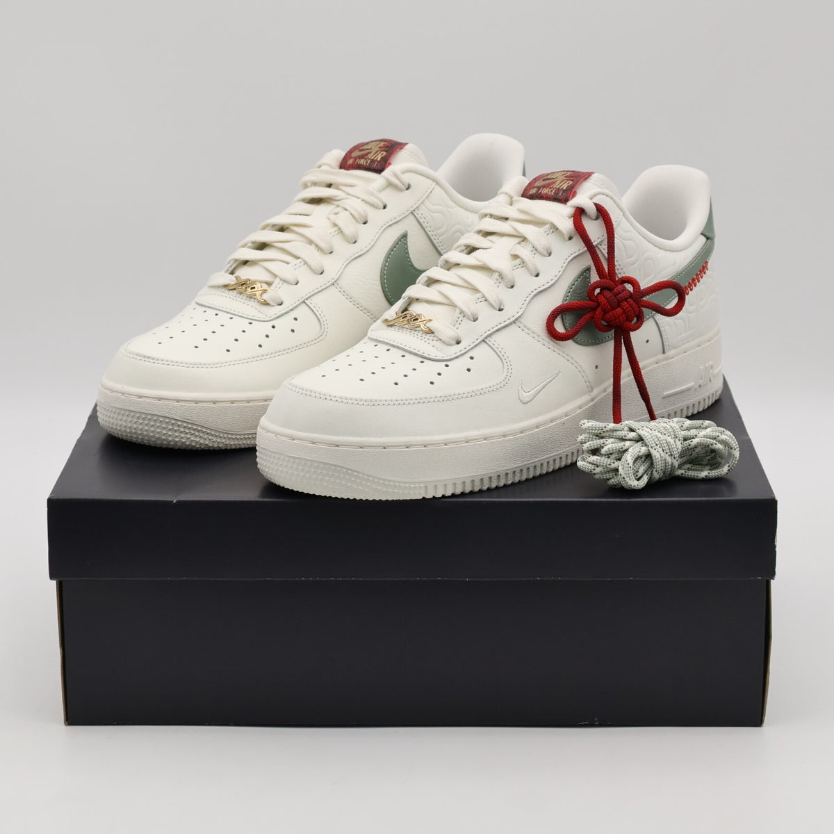 HV5979-130 Nike Air Force 1 Low '07 Sail Light Bone University Red (Men's)