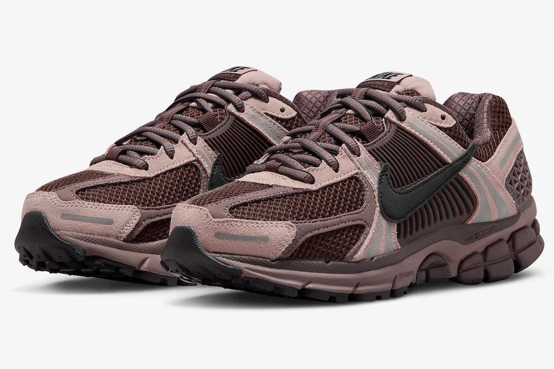 FV1166-200 Nike Zoom Vomero 5 Pink Oxford and Plum Eclipse (Women's)