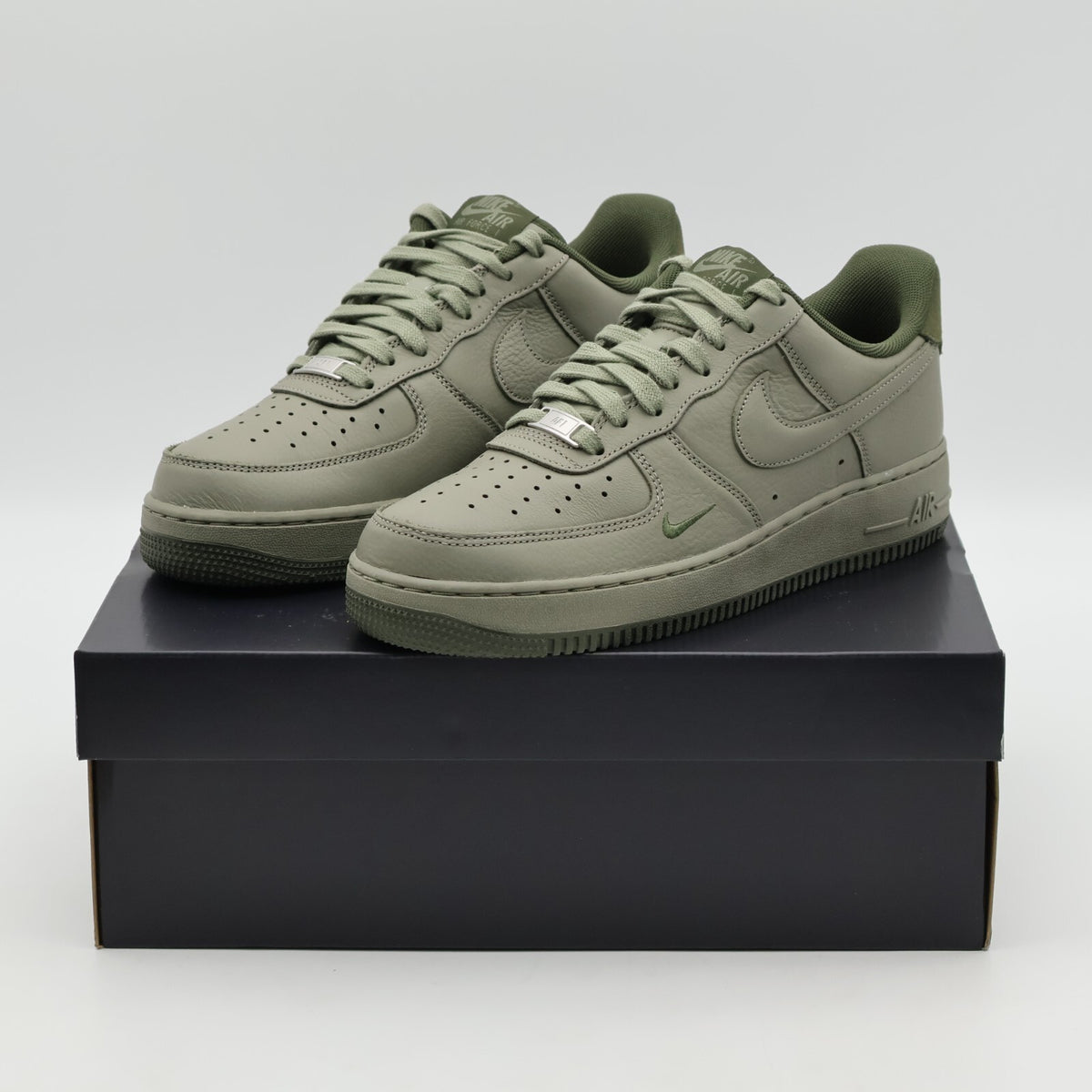 HM9483-300 Nike Air Force 1 Low '07 LV8 Khaki Green (Men's)