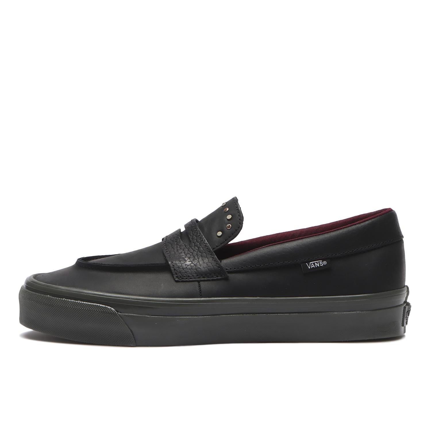 VN000VATBLK Vans Premium Loafer 53 Hardware "Black"