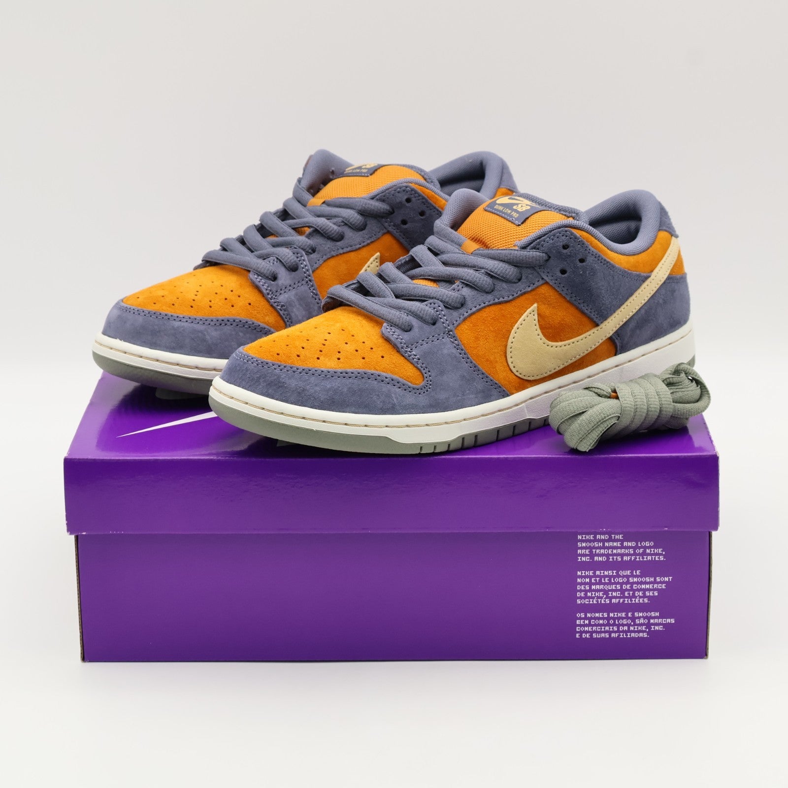 HF3063-002 Nike SB Dunk Low Pro Light Carbon and Monarch (Men's)