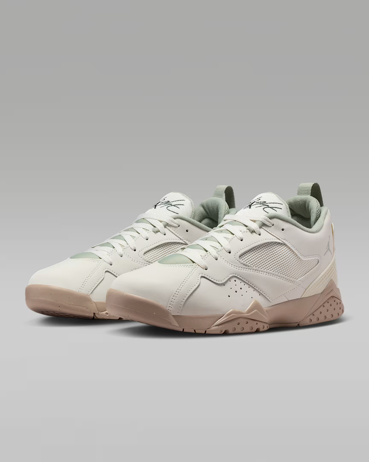 HQ3950-102 Nike Air Jordan MVP 92 Sail Jade Horizon (Men's)