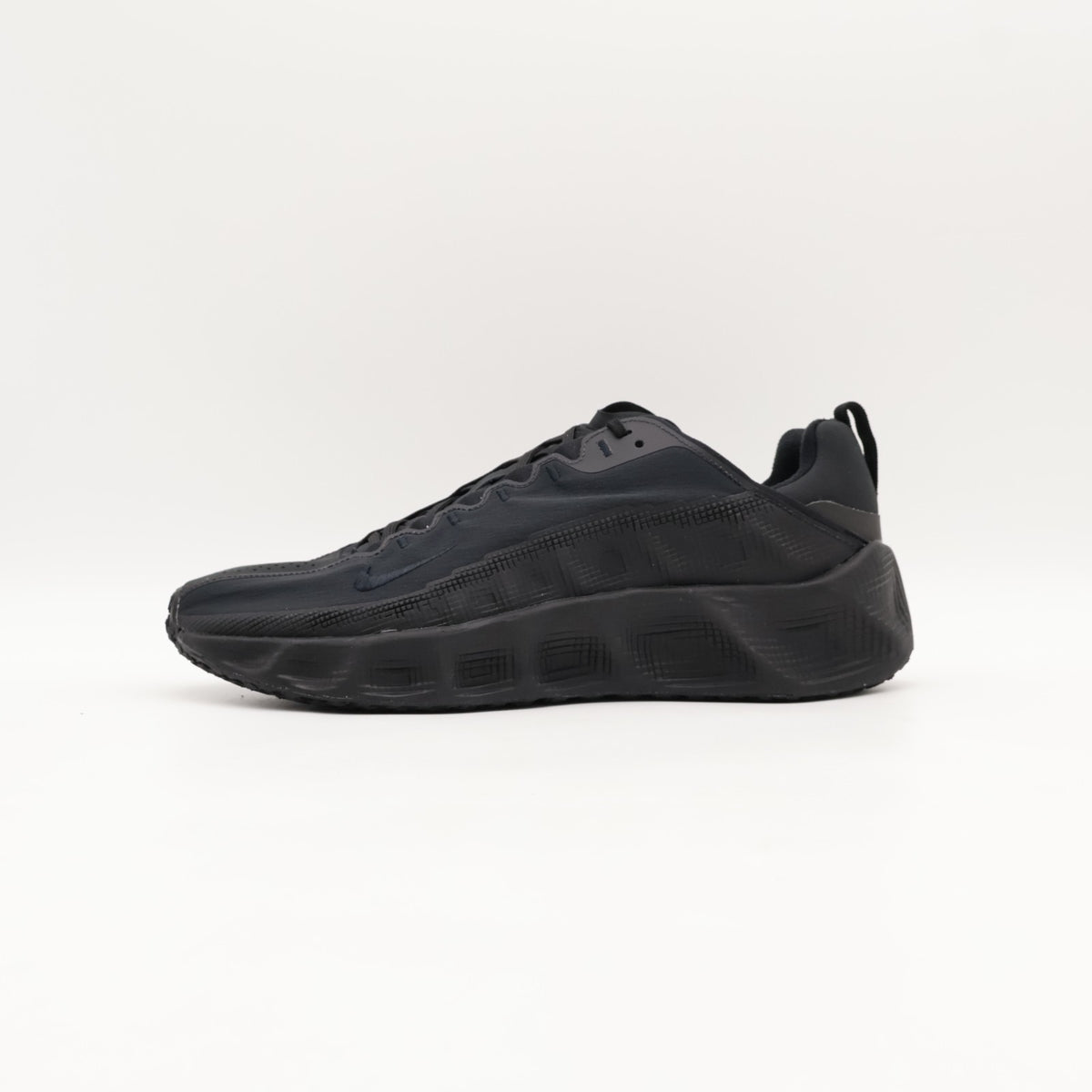 DX4215-005 Nike Ava Rover Triple Black Anthracite (Men's)