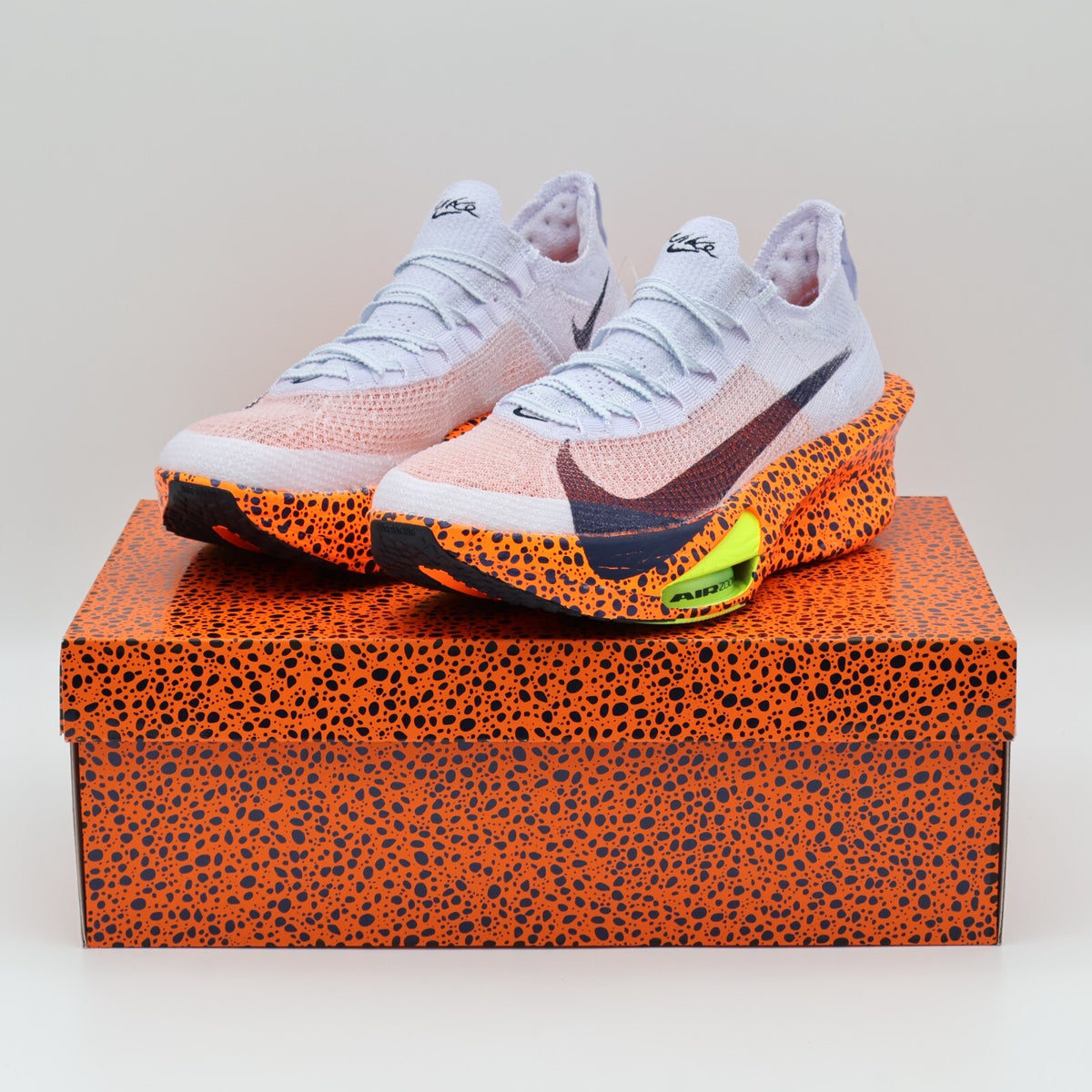 FN7672-900 Nike Alphafly 3 Safari Olympic (Men's)