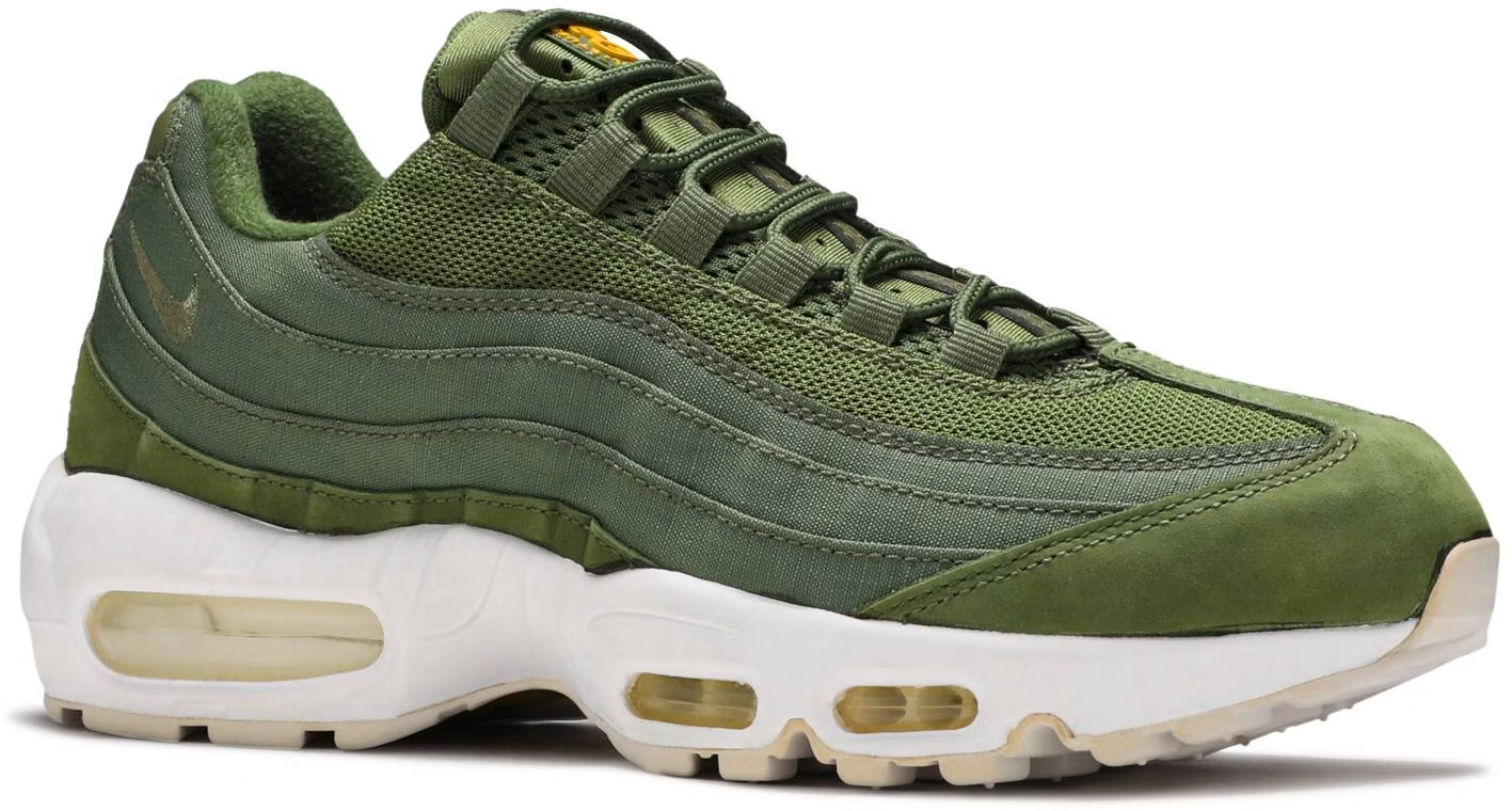 834668-337 Stussy à Nike Air Max 95 "Olive" (2015) (Men's)