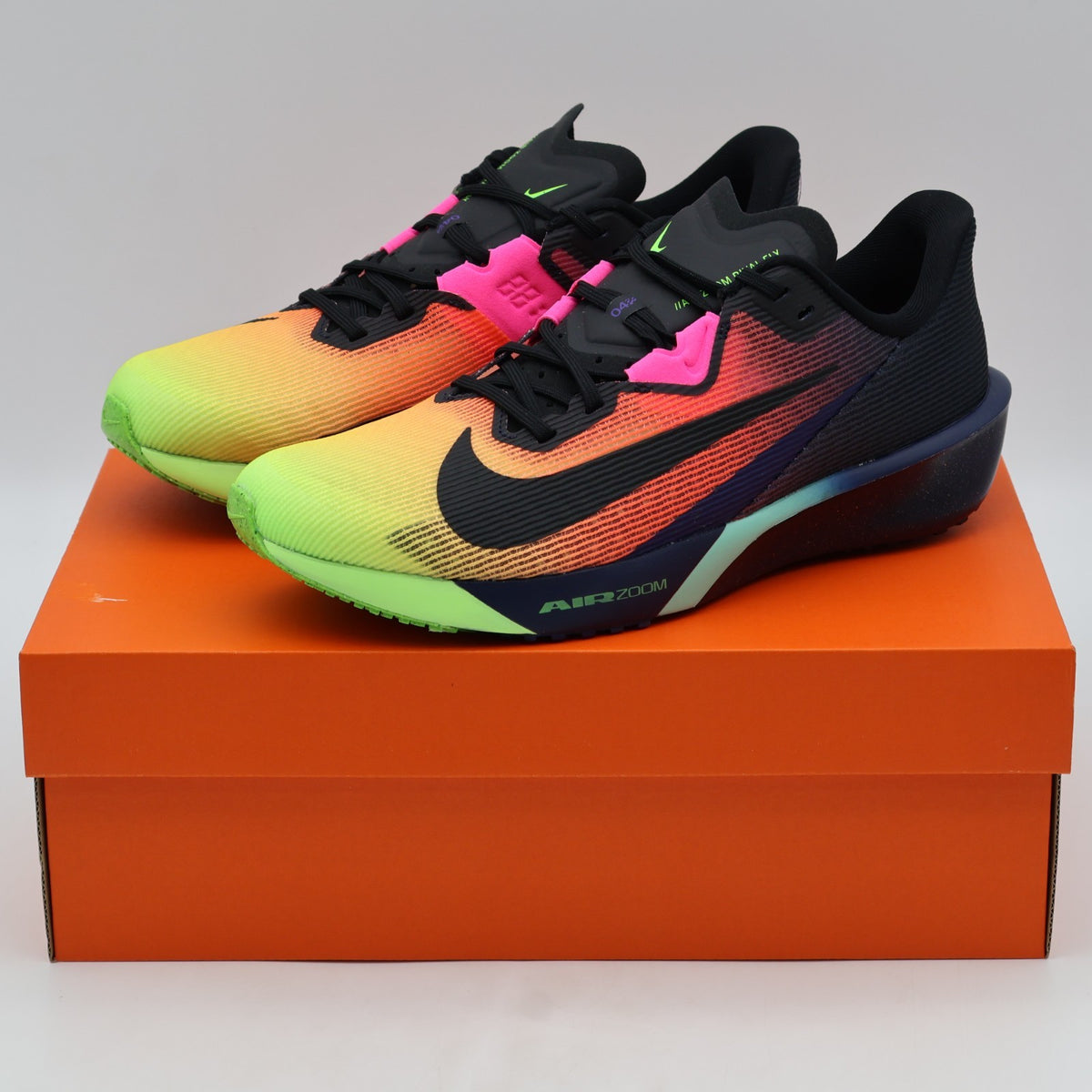 IO9565-400 Nike Air Zoom Rival Fly 4 Dark Obsidian Ghost Green Pink (Men's)