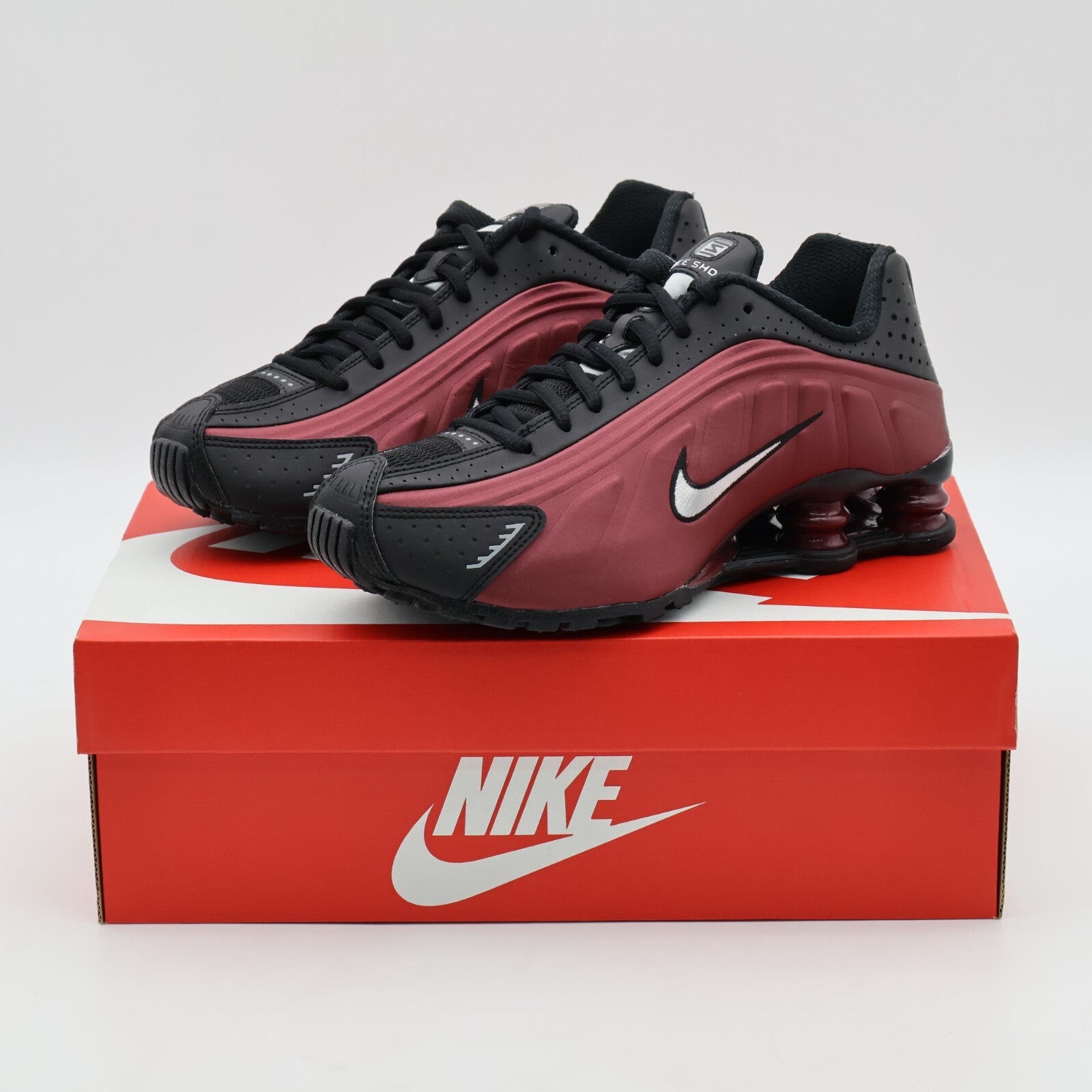 AR3565-009 Nike Shox R4 Black Metallic Silver Team Red (Women's)