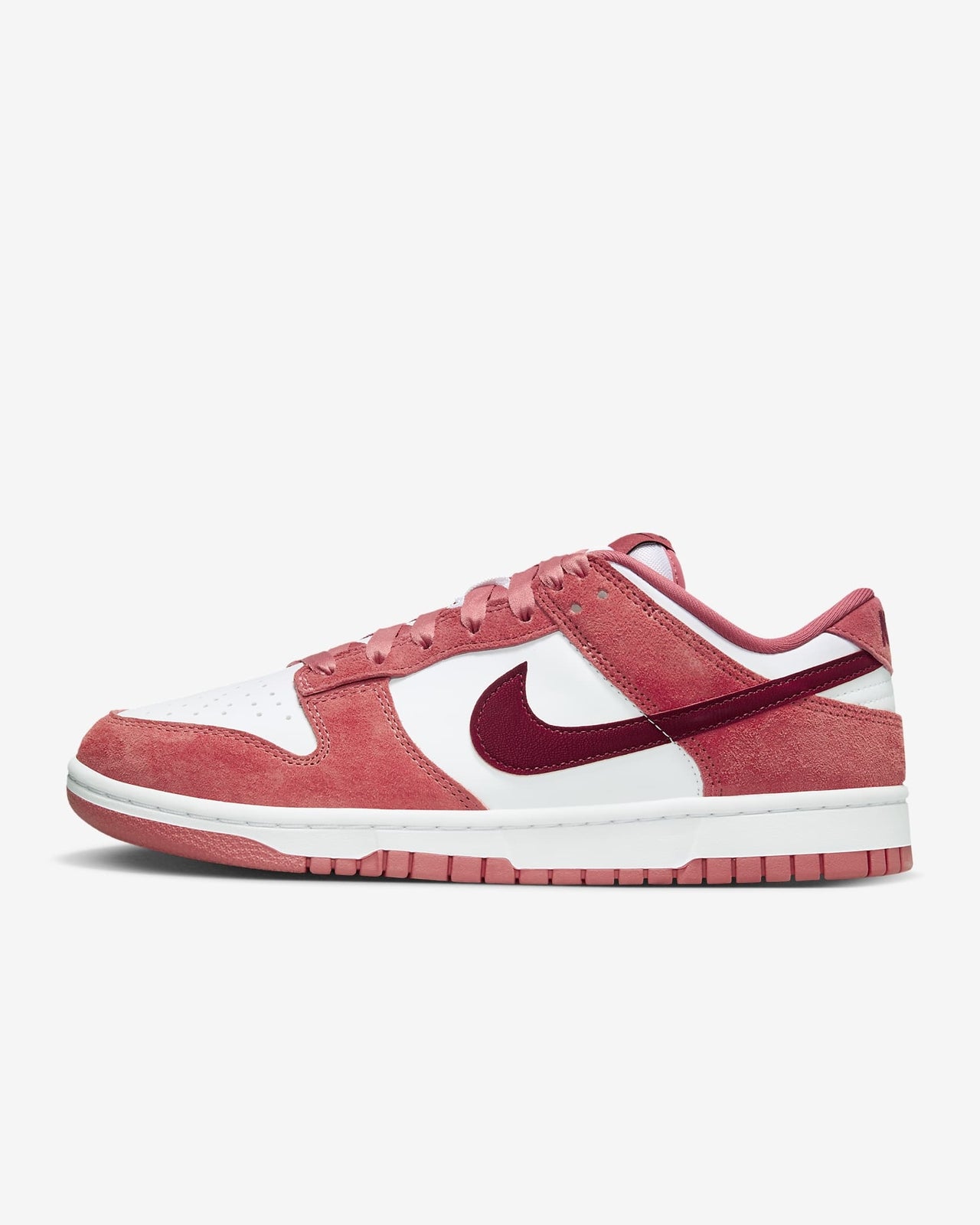 FQ7056-100 Nike Dunk Low Valentineâs Day (Women's)