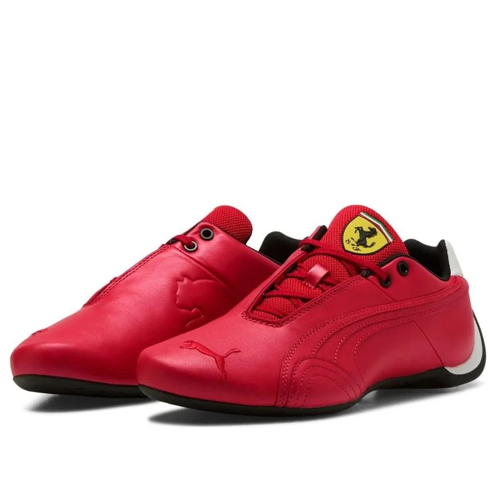 309487-01 Scuderia Ferrari à Puma Future Cat Monza Rosso Corsa/PUMA White(Men's)