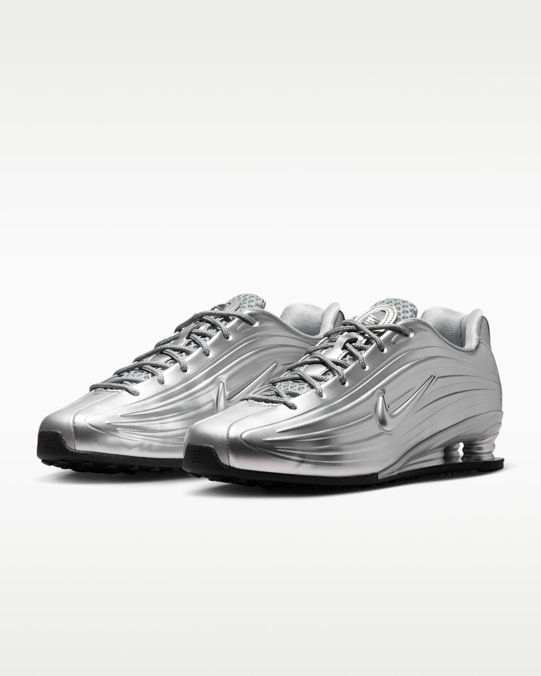 IO7843-002 Nike Women's Shox Z Metallic SilverBlack (Women's)