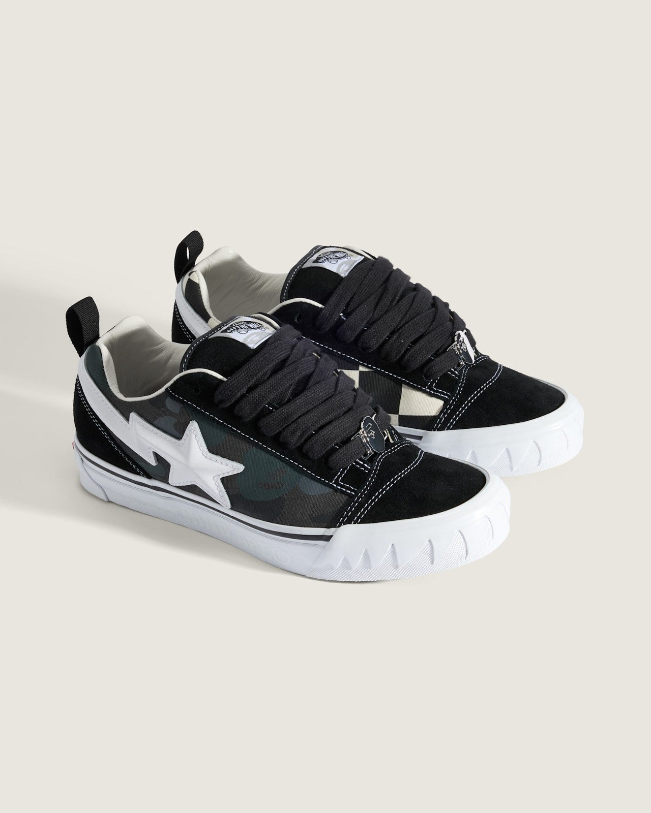 VN000Z3929B A BATHING APE Ã Vans Premium Knu Skool "Camo Black" (Men's)