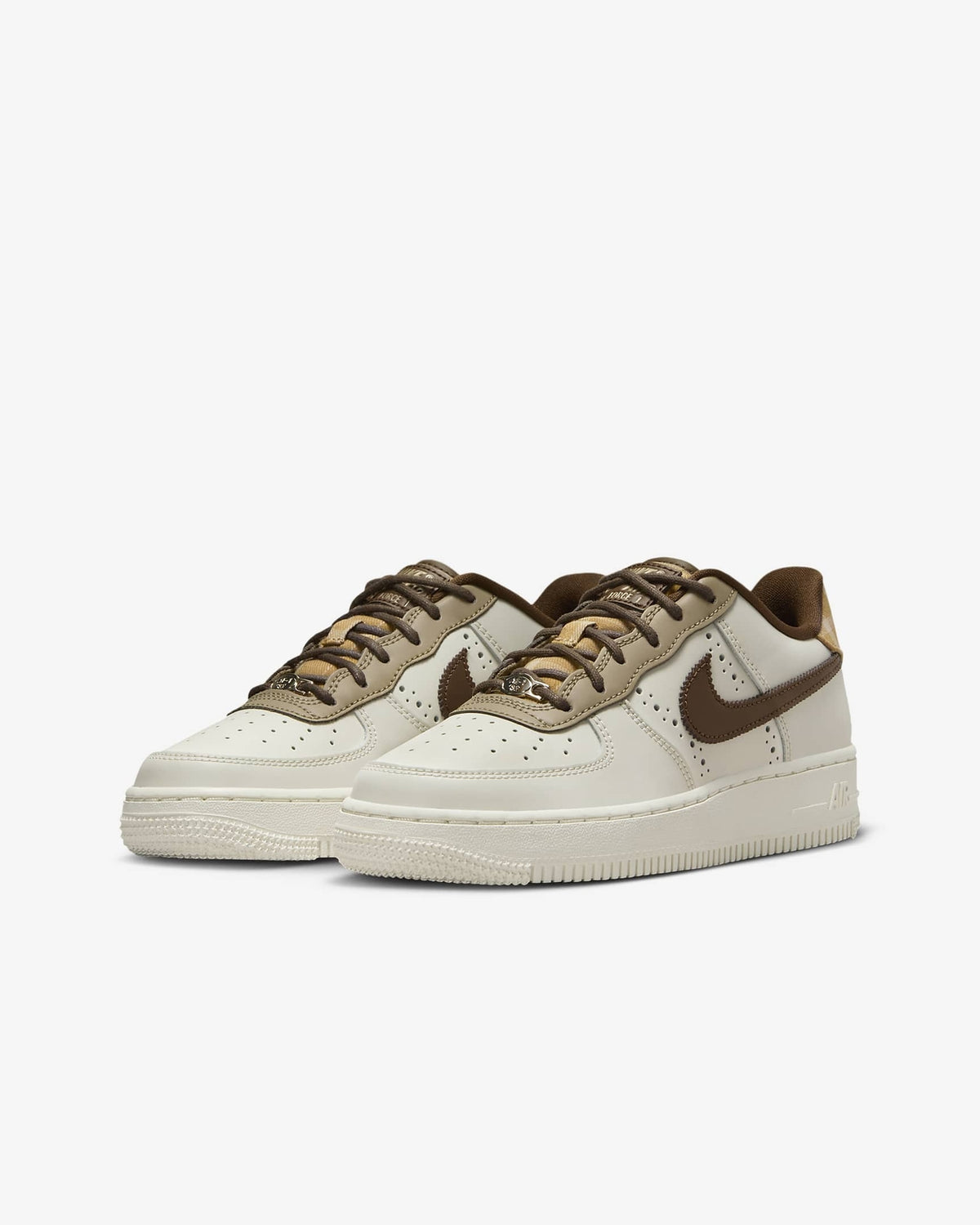 FV3702-121 Nike GS Air Force 1 LV8 Sail Khaki Cocoa Wow