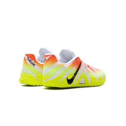 IM8692-100 Nike GS 3 Snowed In