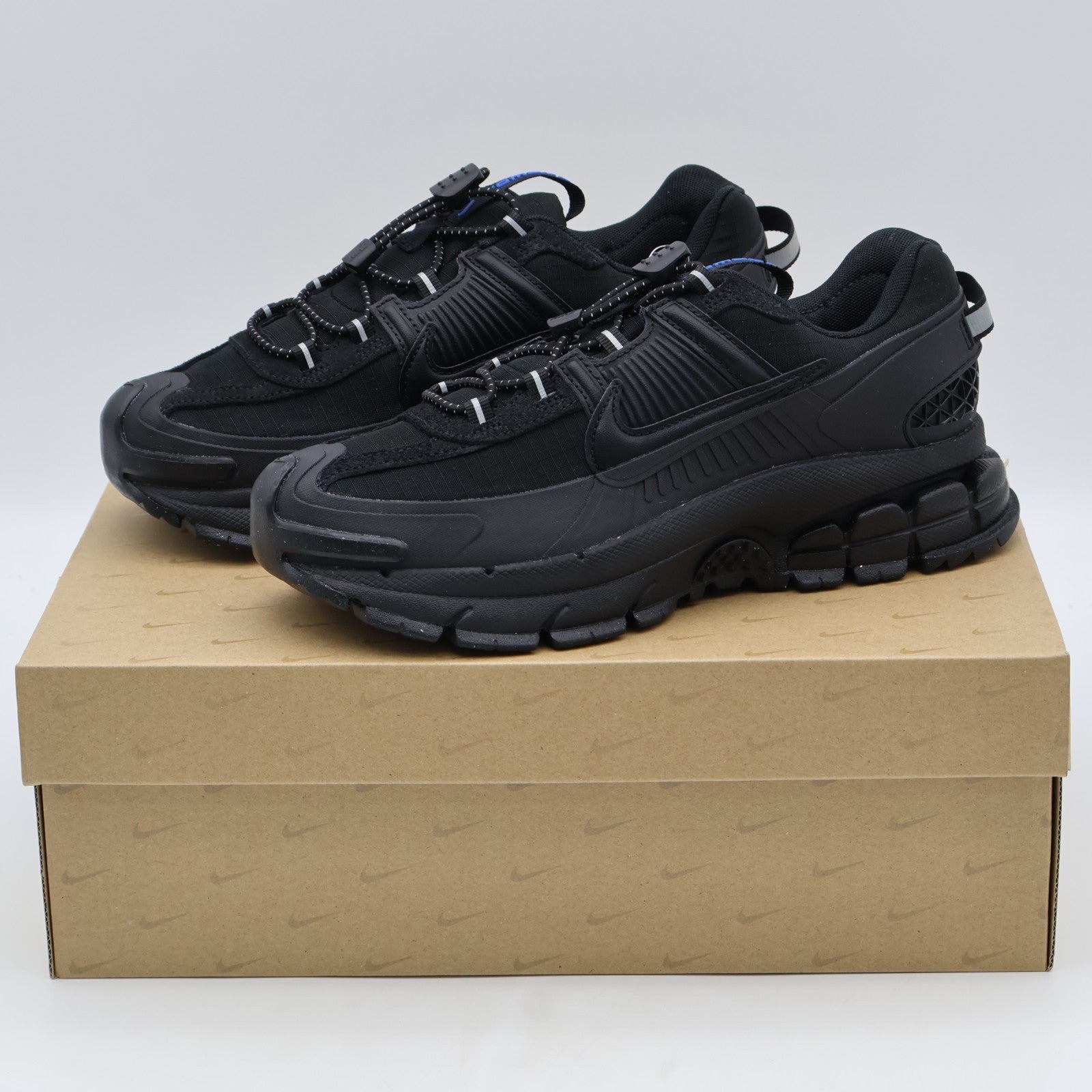 HQ2181-004 Nike Zoom Vomero 5 Roam Black (Women's)
