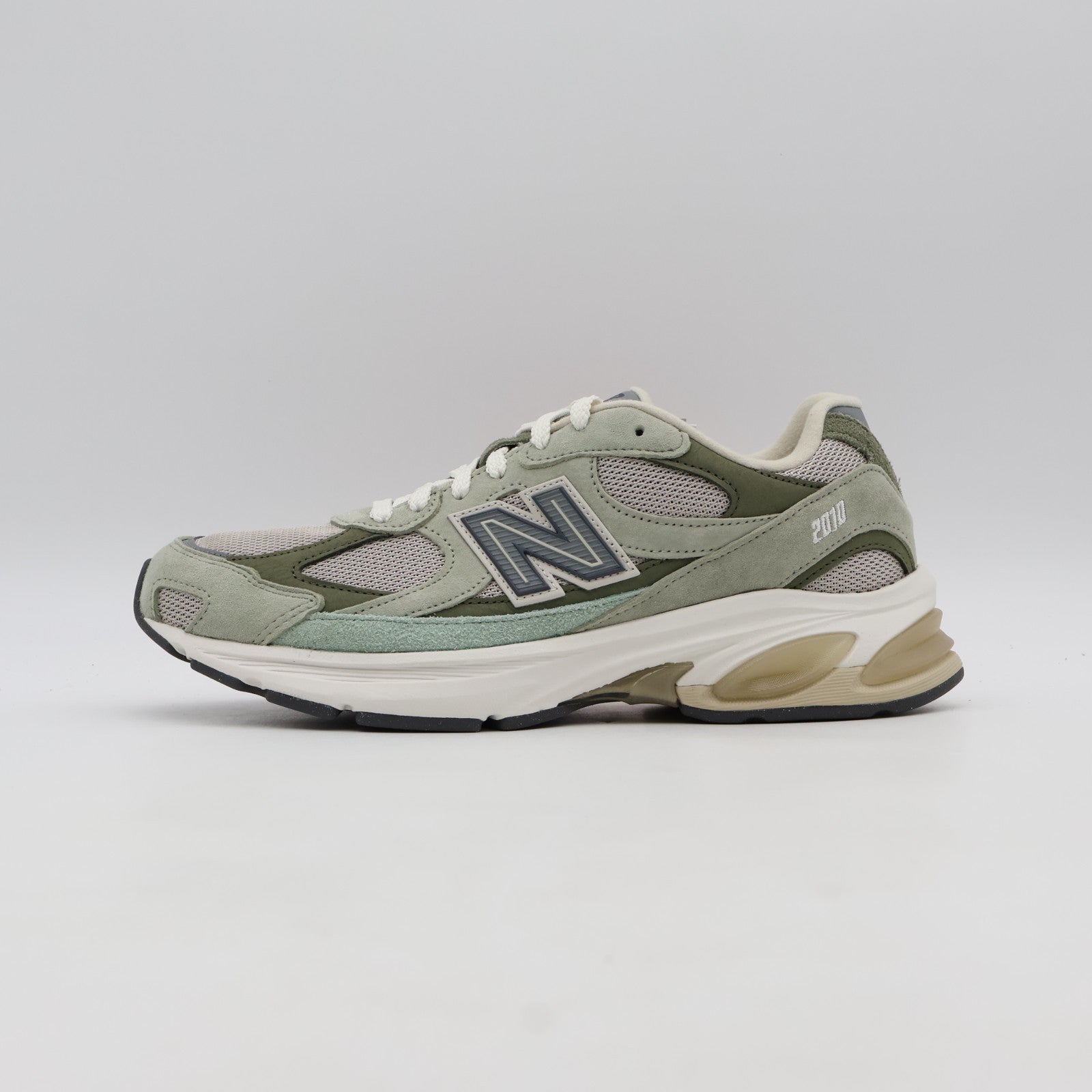 U20105K7 New Balance 2010 Wasabi (atmos Japan Exclusive) (Men's)