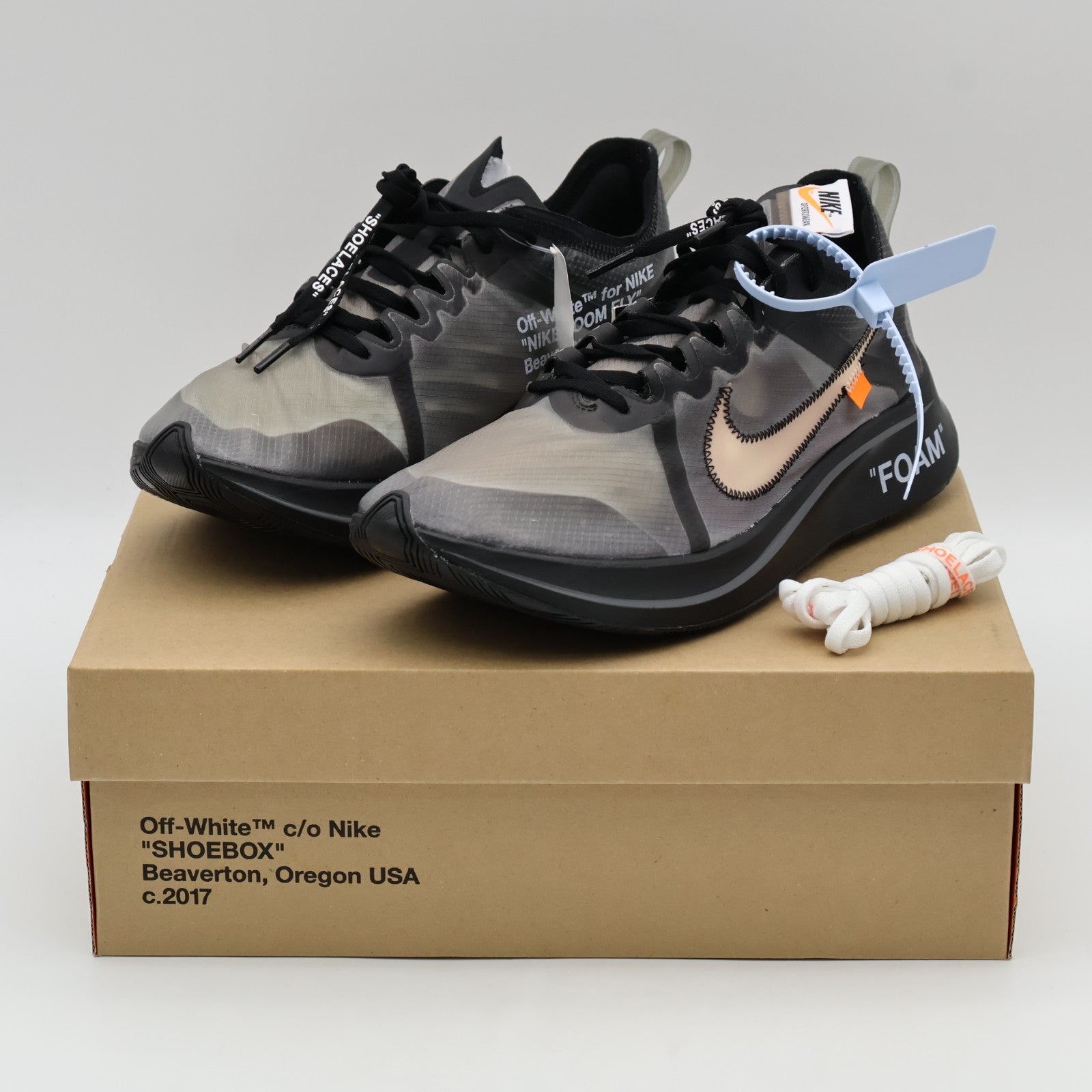 AJ4588-001 OFF-WHITE Ã NIKE ZOOM FLY BLACK (Men's)
