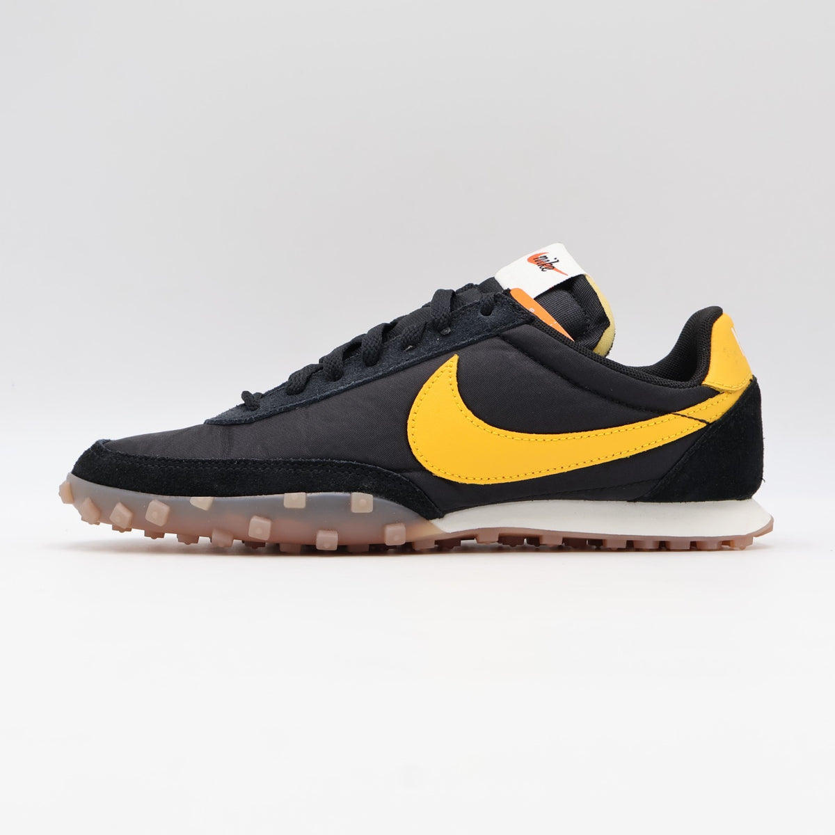 IM8658-003 Nike Waffle Racer "Black/University Gold" (Men's)